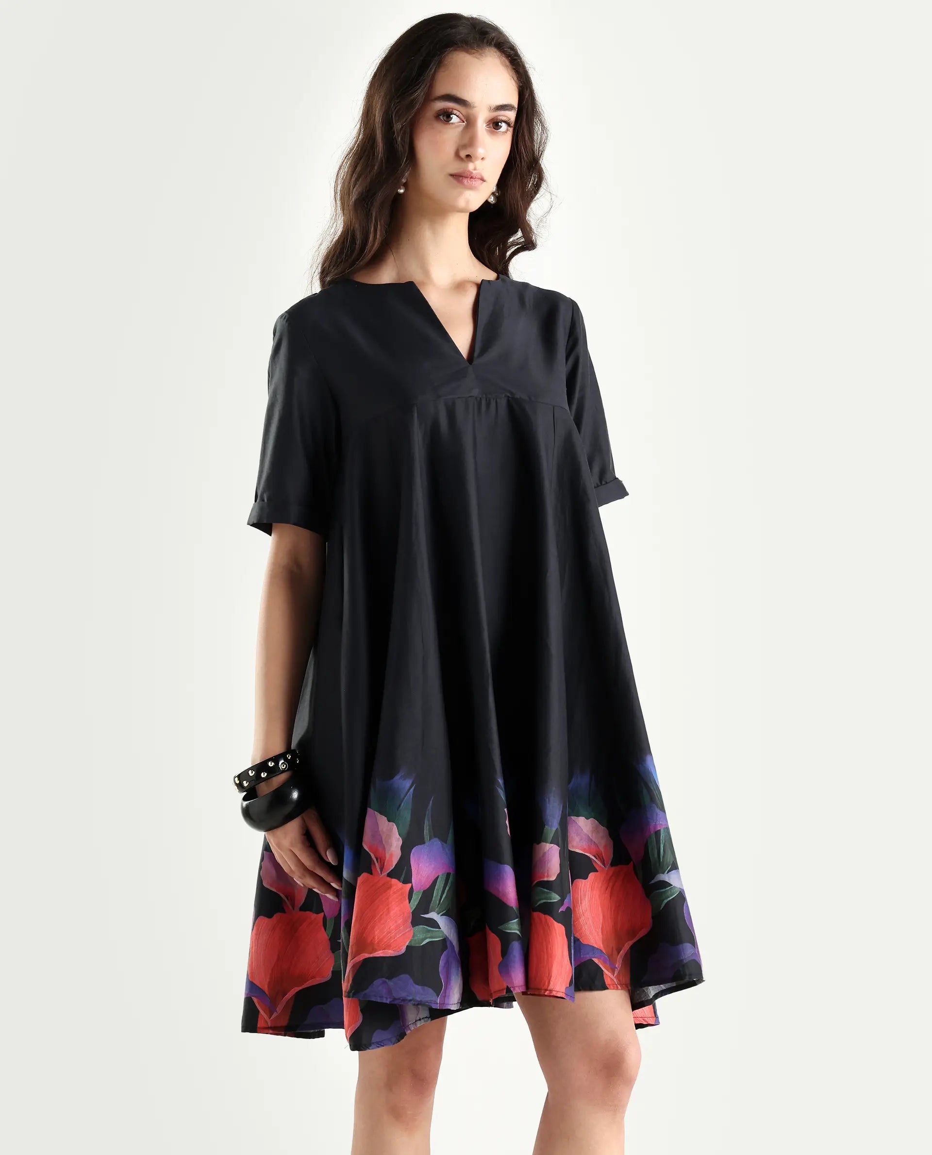 Rareism Women's Zapon Black Cotton Blend Crew Neck Floral Print Knee Length Fit And Flare Dress
