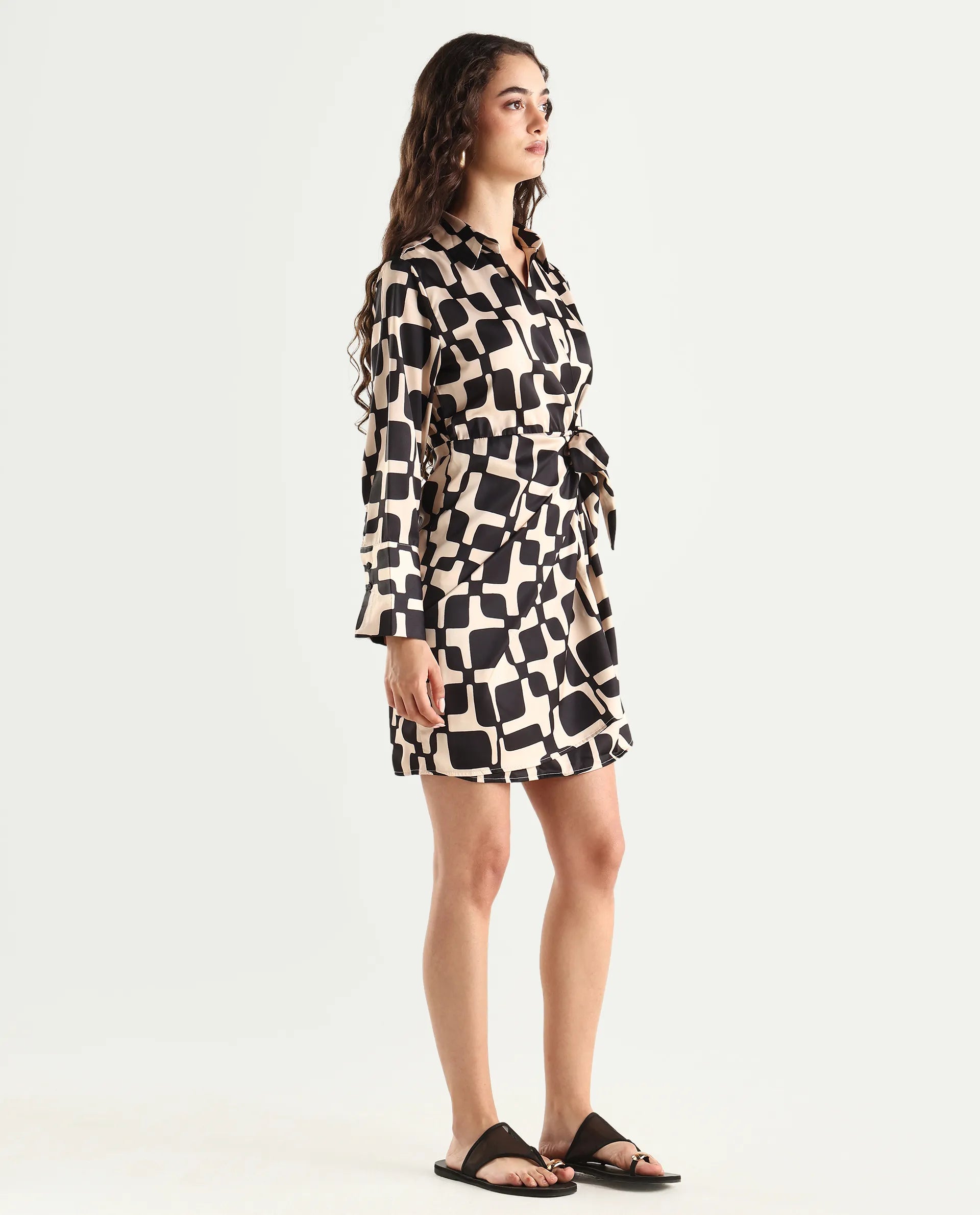 Rareism Women's Rager Black Satin Drop Collar Geometric Print Cuffed Sleeve Mini Wrap Dress