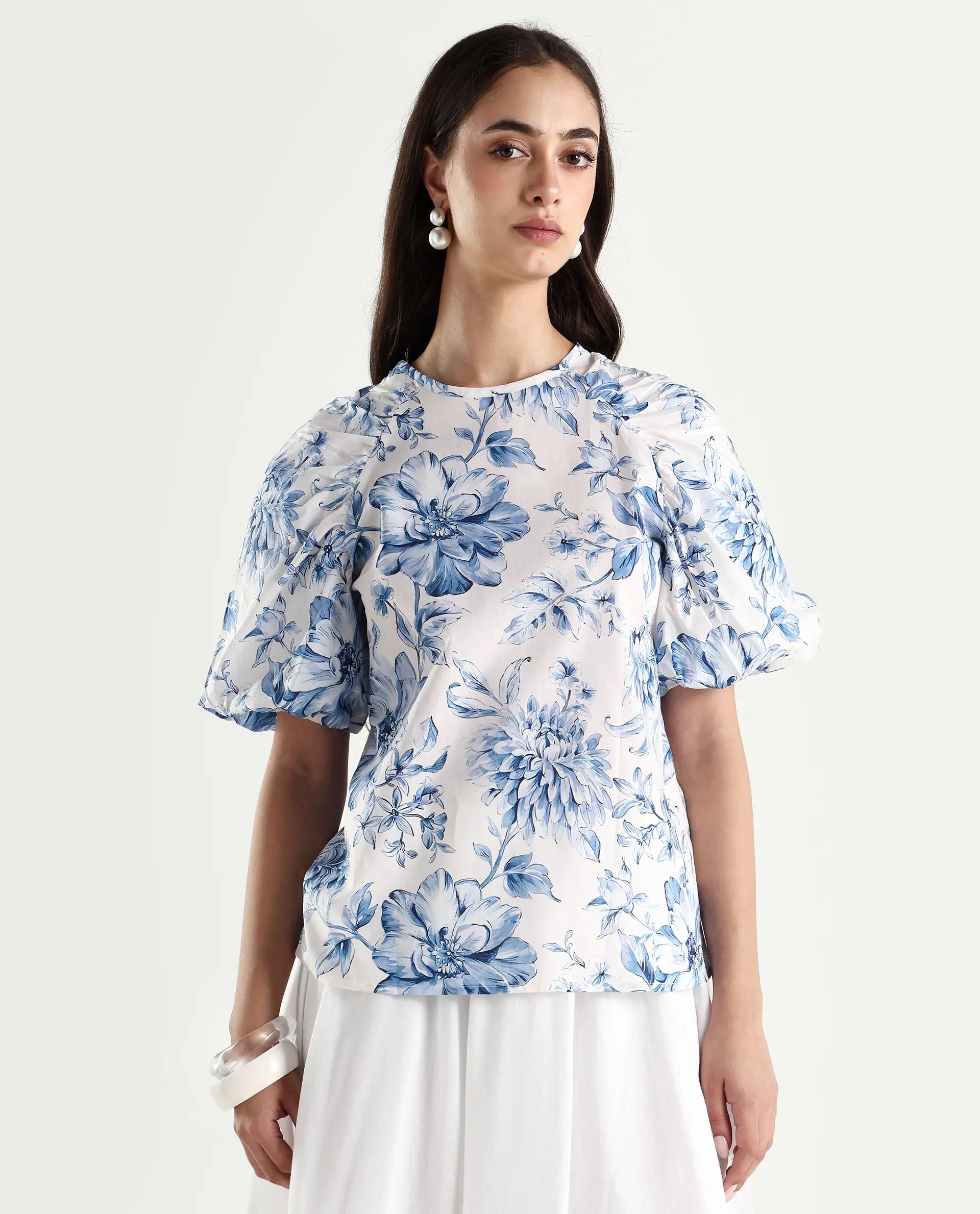 Rareism Women's Bobbie Blue Cotton Drop Collar Floral Print Raglan Sleeve Regular Fit Top
