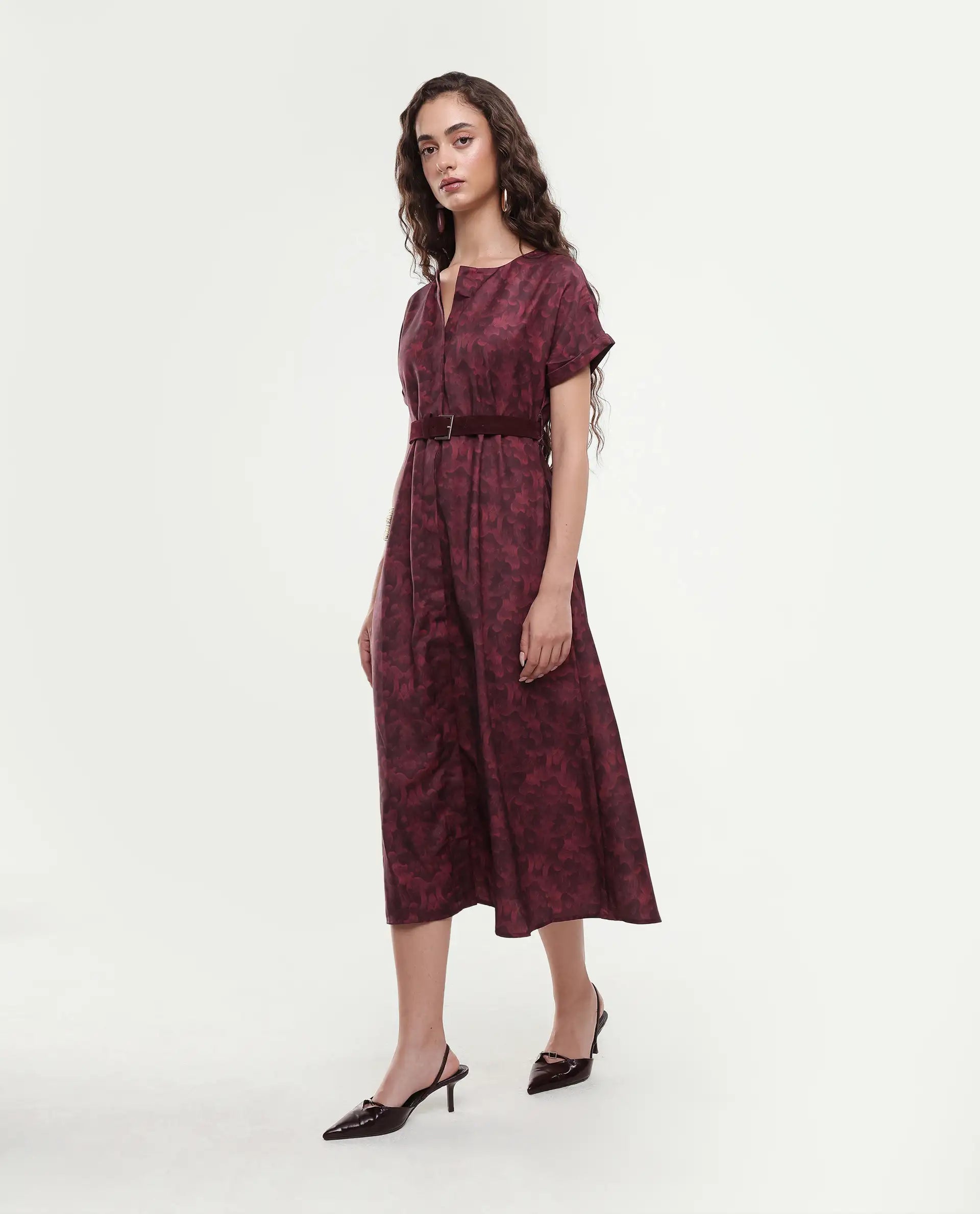 Rareism Women's Mulaani Maroon Satin Round Neck Abstract Print Extended Sleeves Midi A-Line Dress