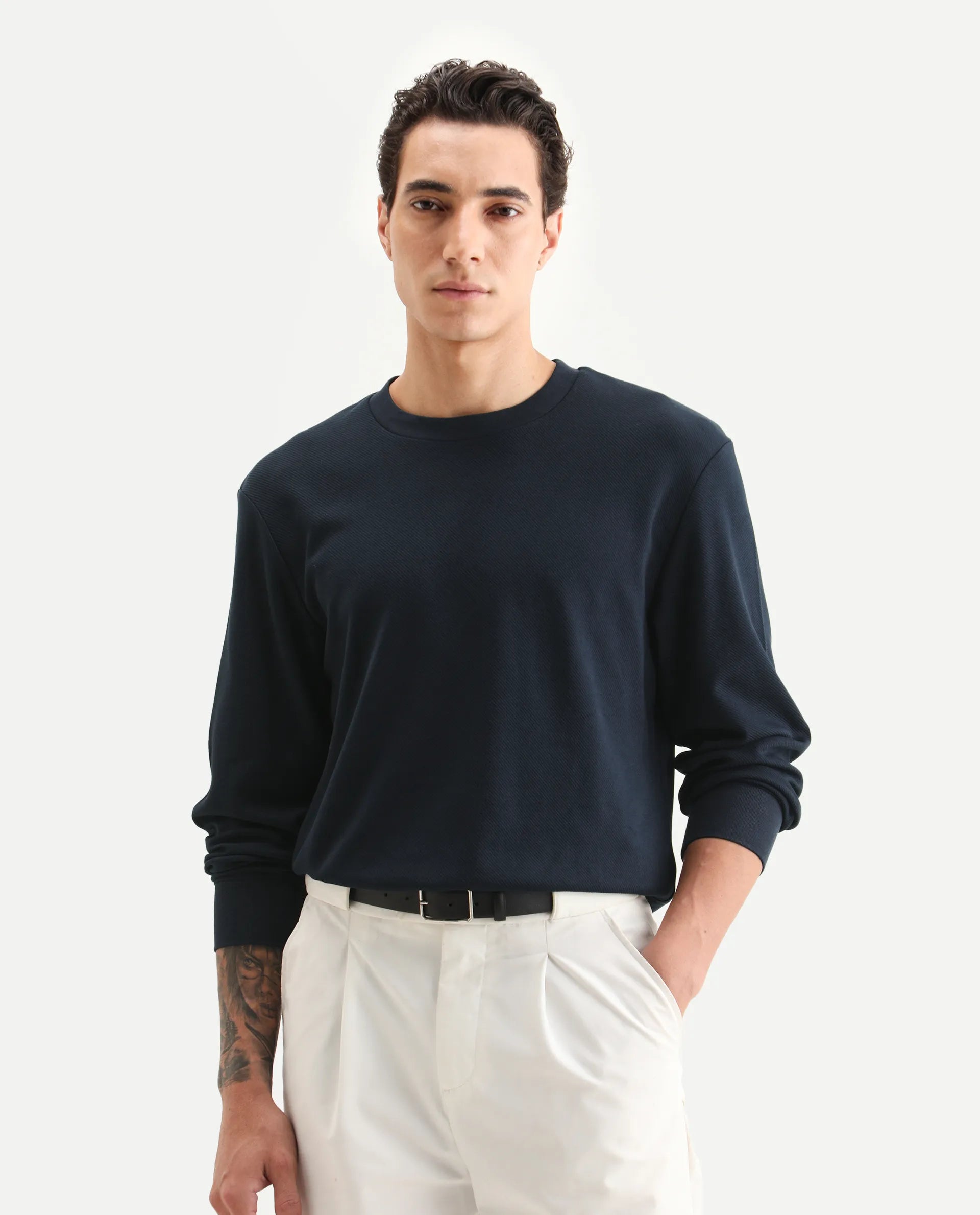 Rare Rabbit Men's Foy Navy Cotton Plain Regular Fit Full Sleeve Crew Neck Sweatshirt
