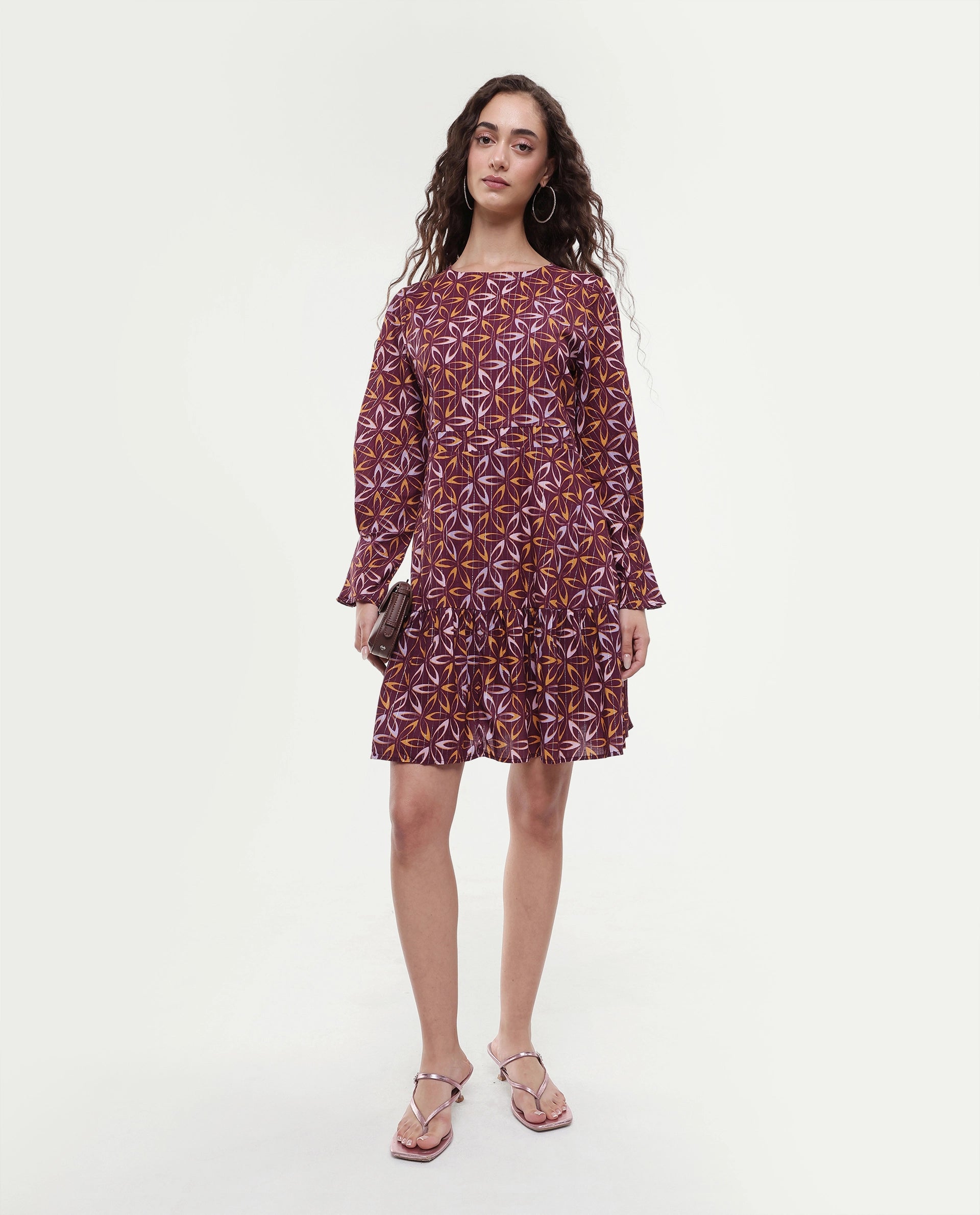 Rareism Women's Nesia Multi Cotton Sweetheart Neck Geometric Print Puff Sleeves Knee Length Tiered Dress
