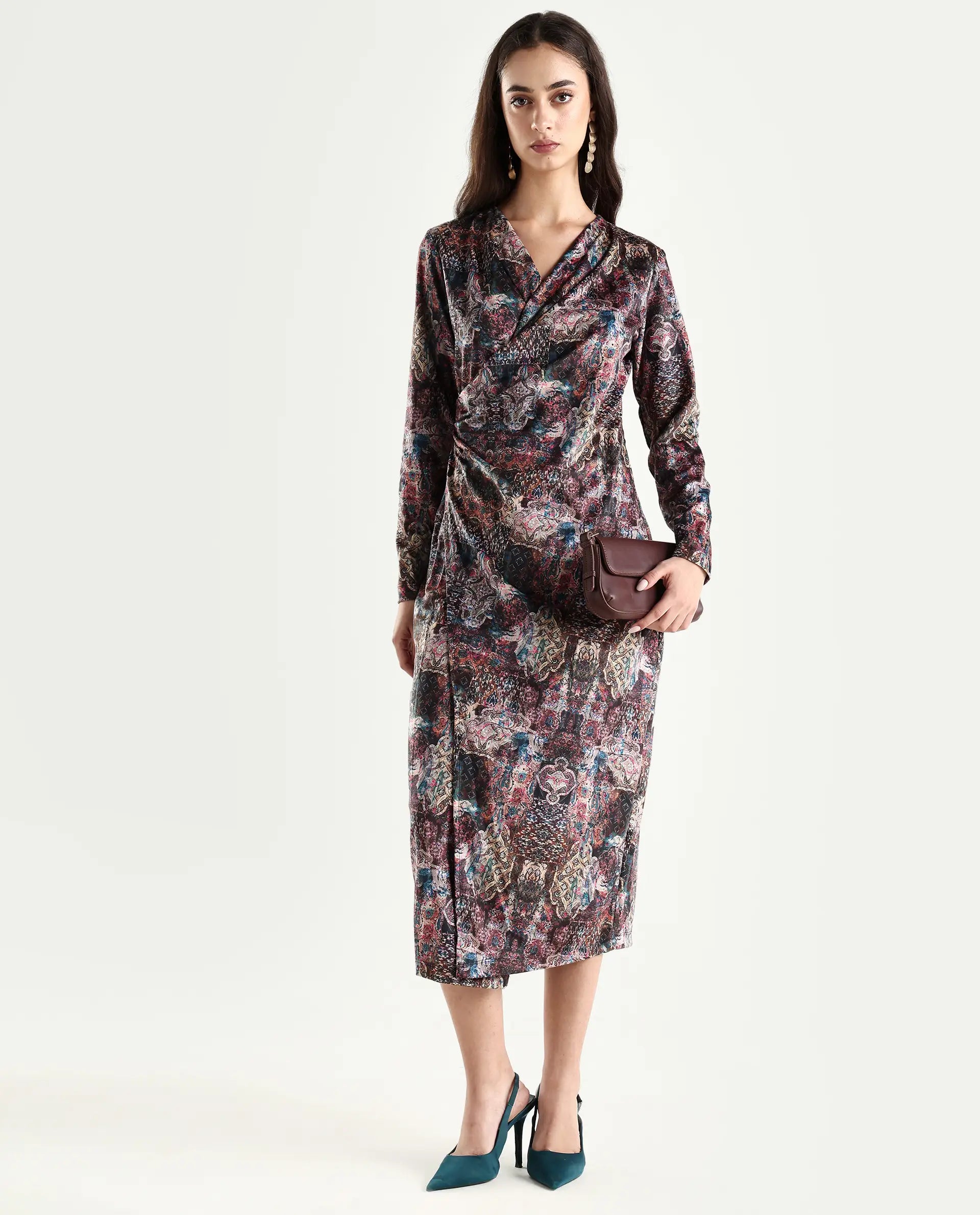 Rareism Women's Wekly Dark Multi Velvet V-Neck Abstract Print Midi Fitted Dress