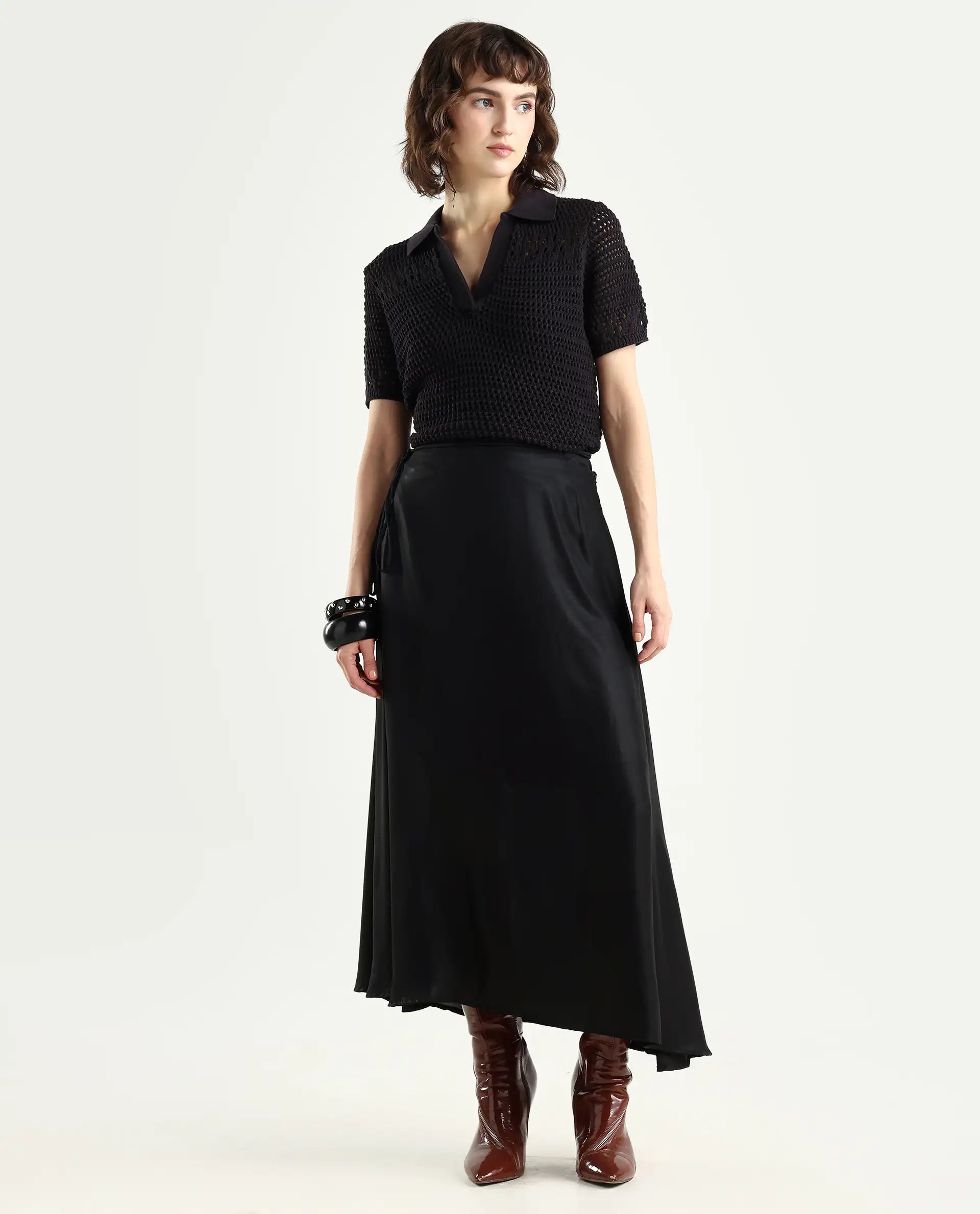 Rareism Women's Wagna Black Polyester Plain Maxi Flared Skirt