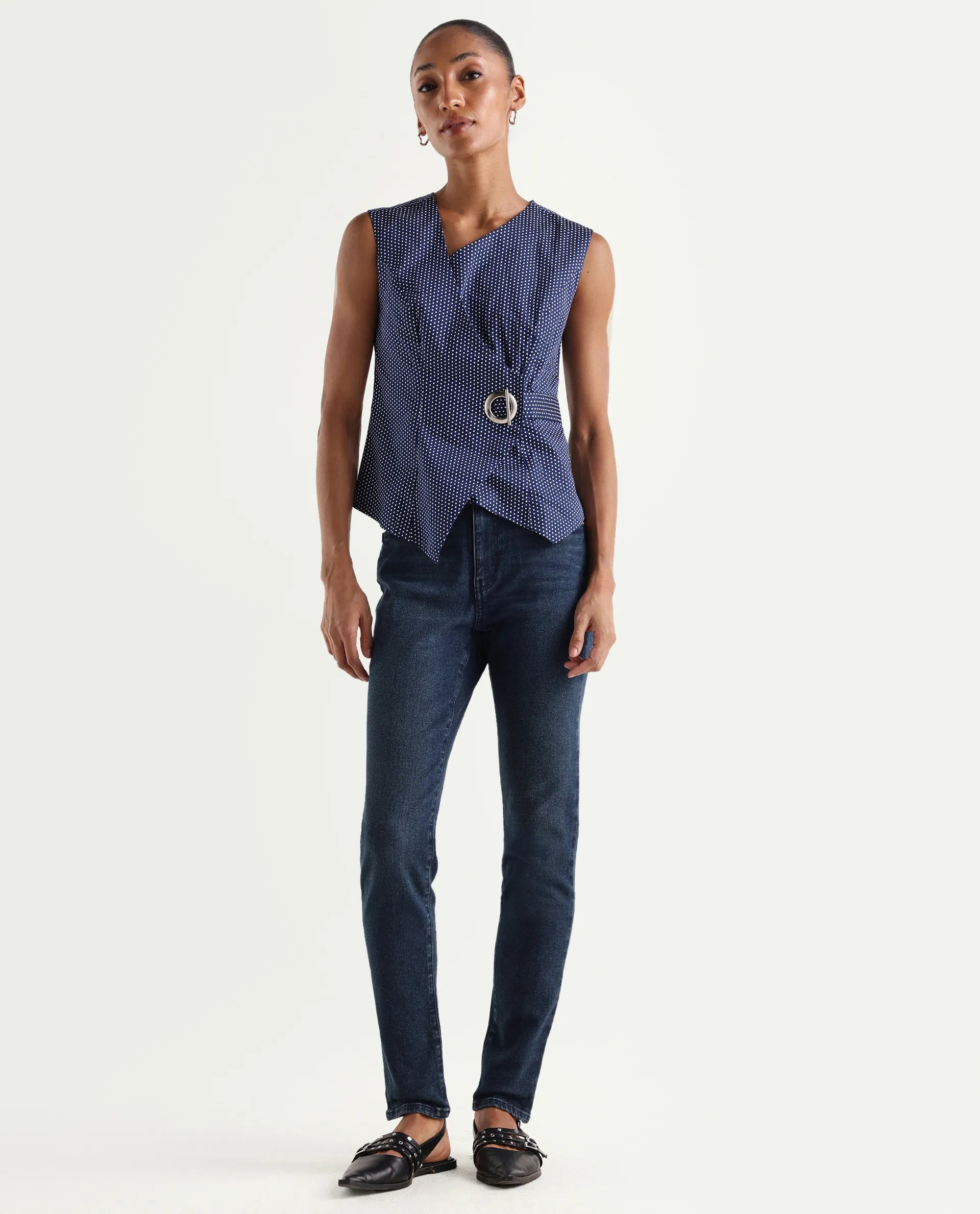 Rareism Women's Zinko Dark Blue Denim Plain Ankle Length Slim Fit Jeans