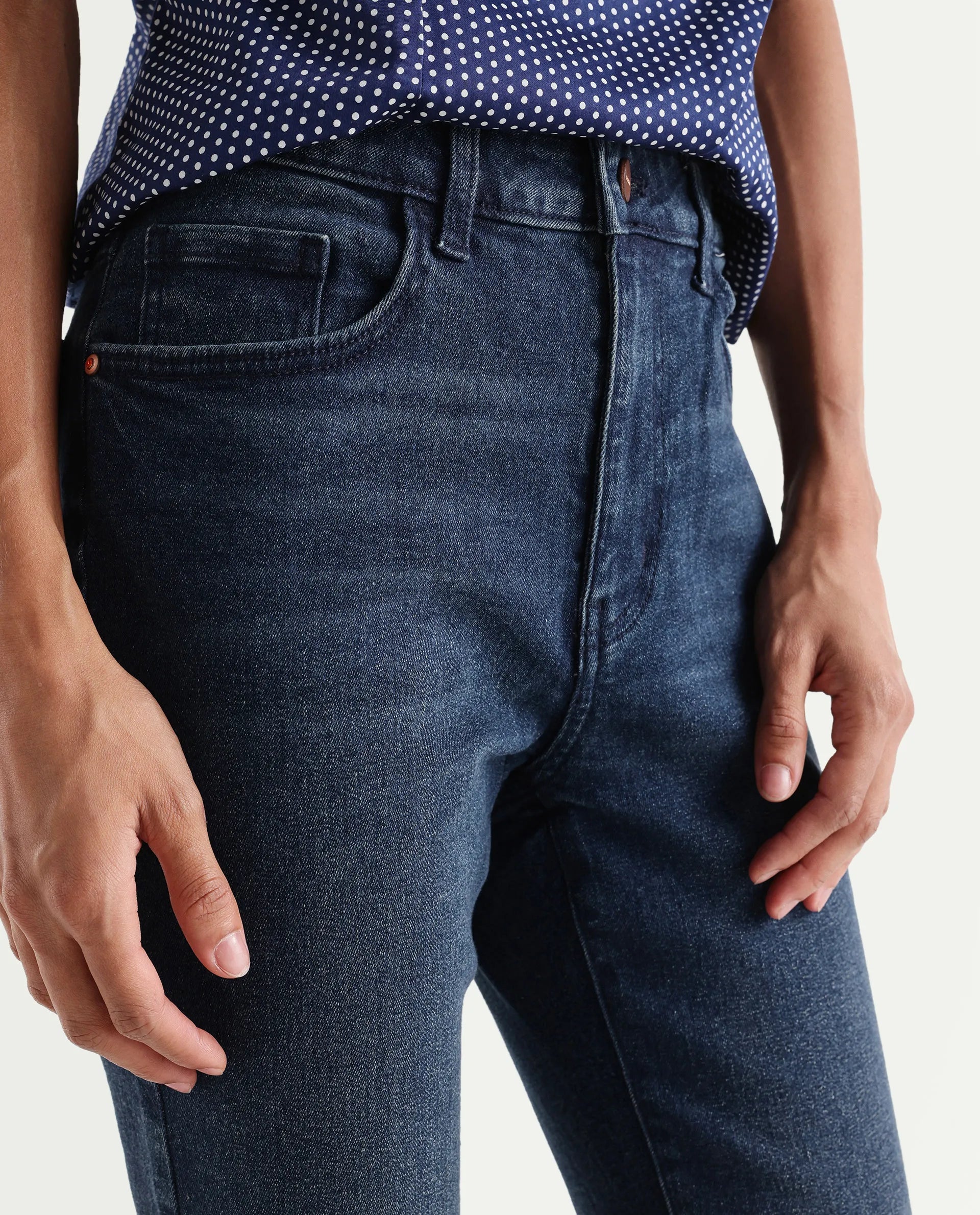 Rareism Women's Zinko Dark Blue Denim Plain Ankle Length Slim Fit Jeans