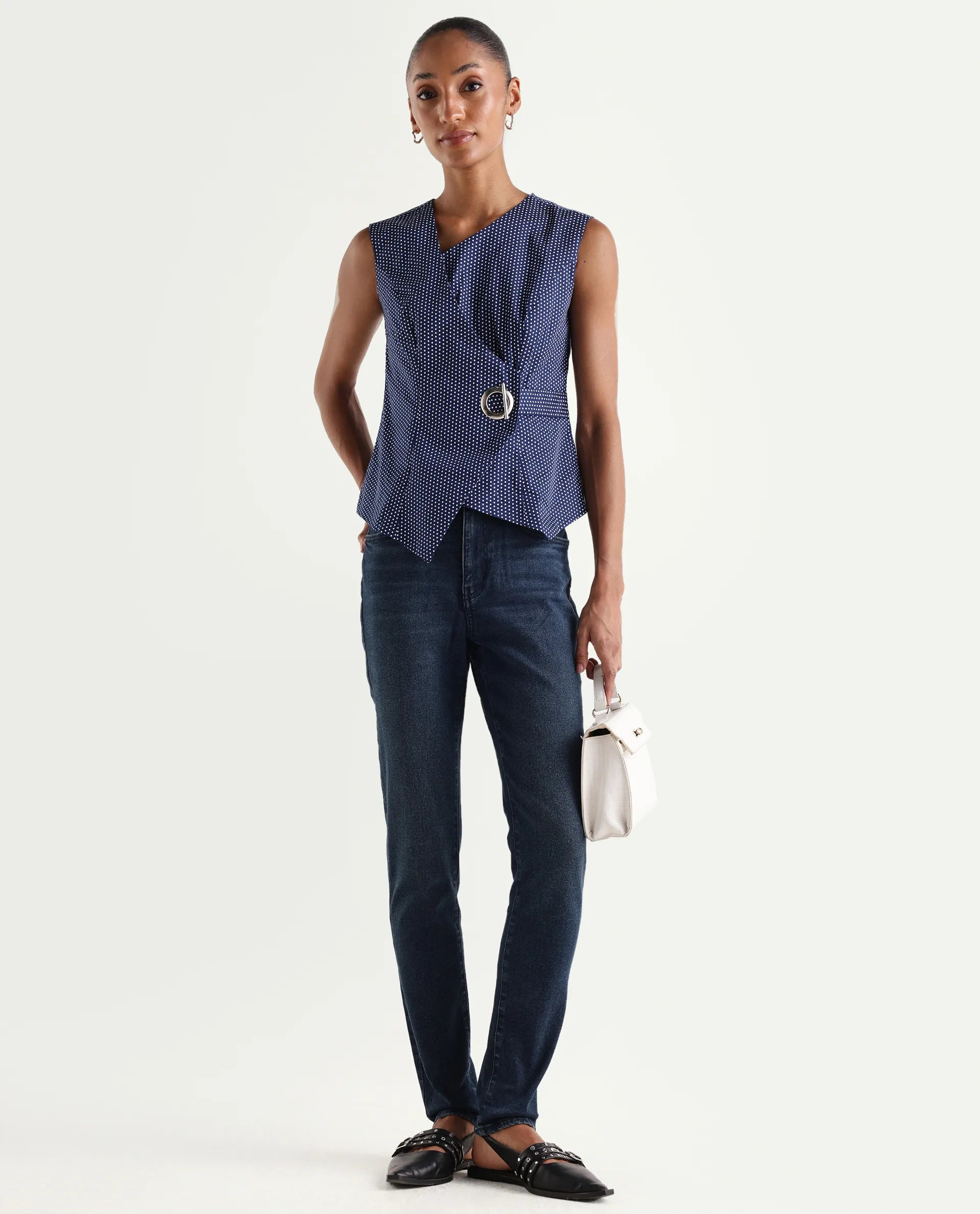 Rareism Women's Zinko Dark Blue Denim Plain Ankle Length Slim Fit Jeans