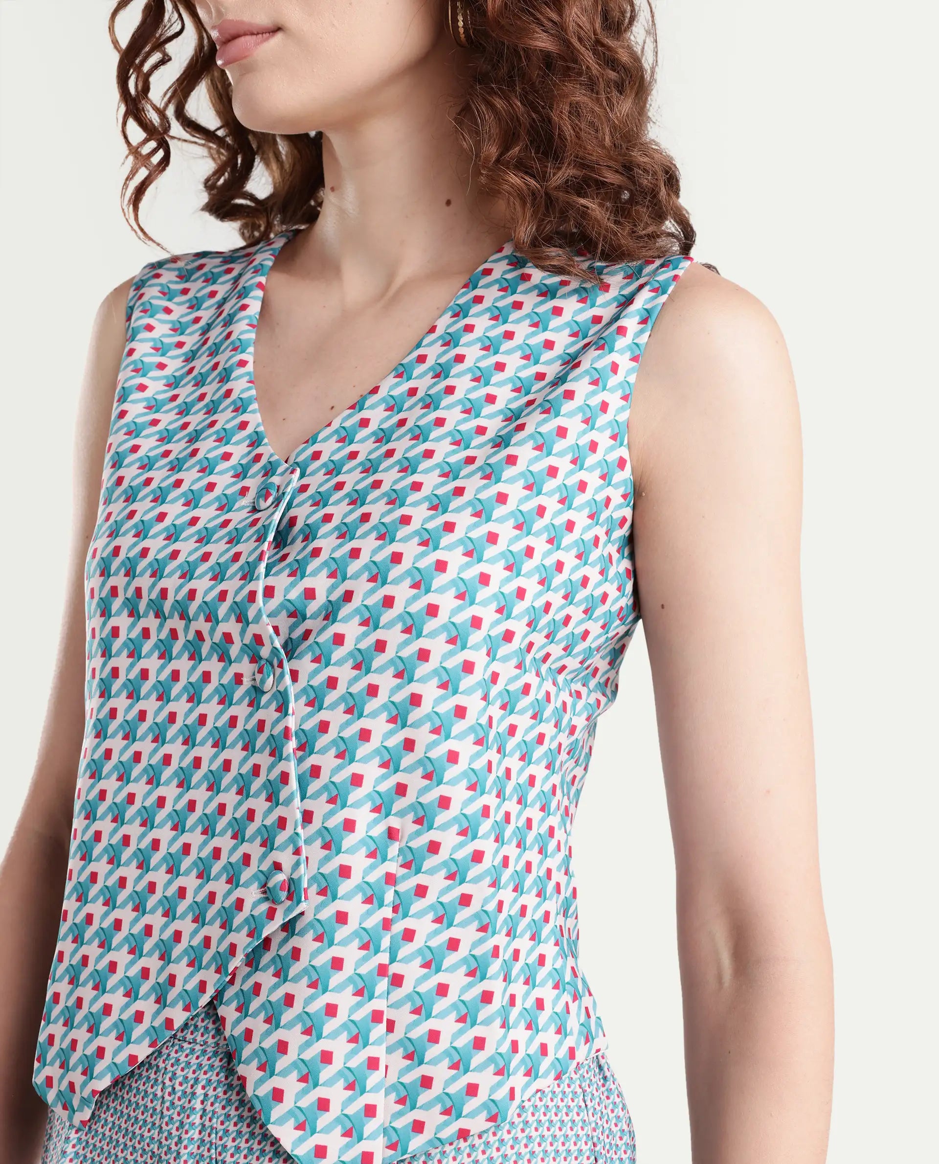 Rareism Women's Utkil Multi Polyester V-Neck Houndstooth Print Sleeveless Crop Regular Fit Top