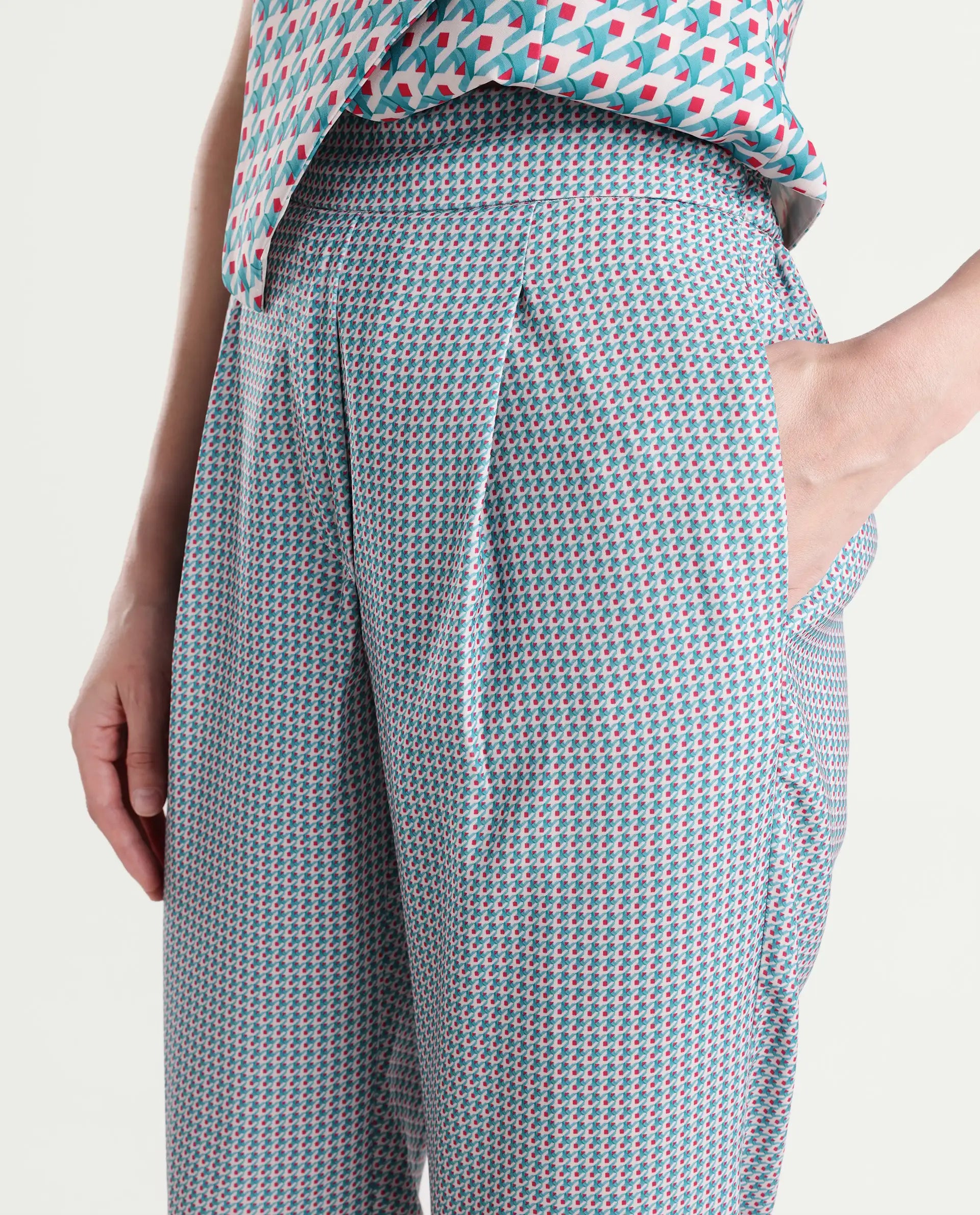 Rareism Women's Utkil B Multi Polyester Houndstooth Print Ankle Length Straight Fit Trouser
