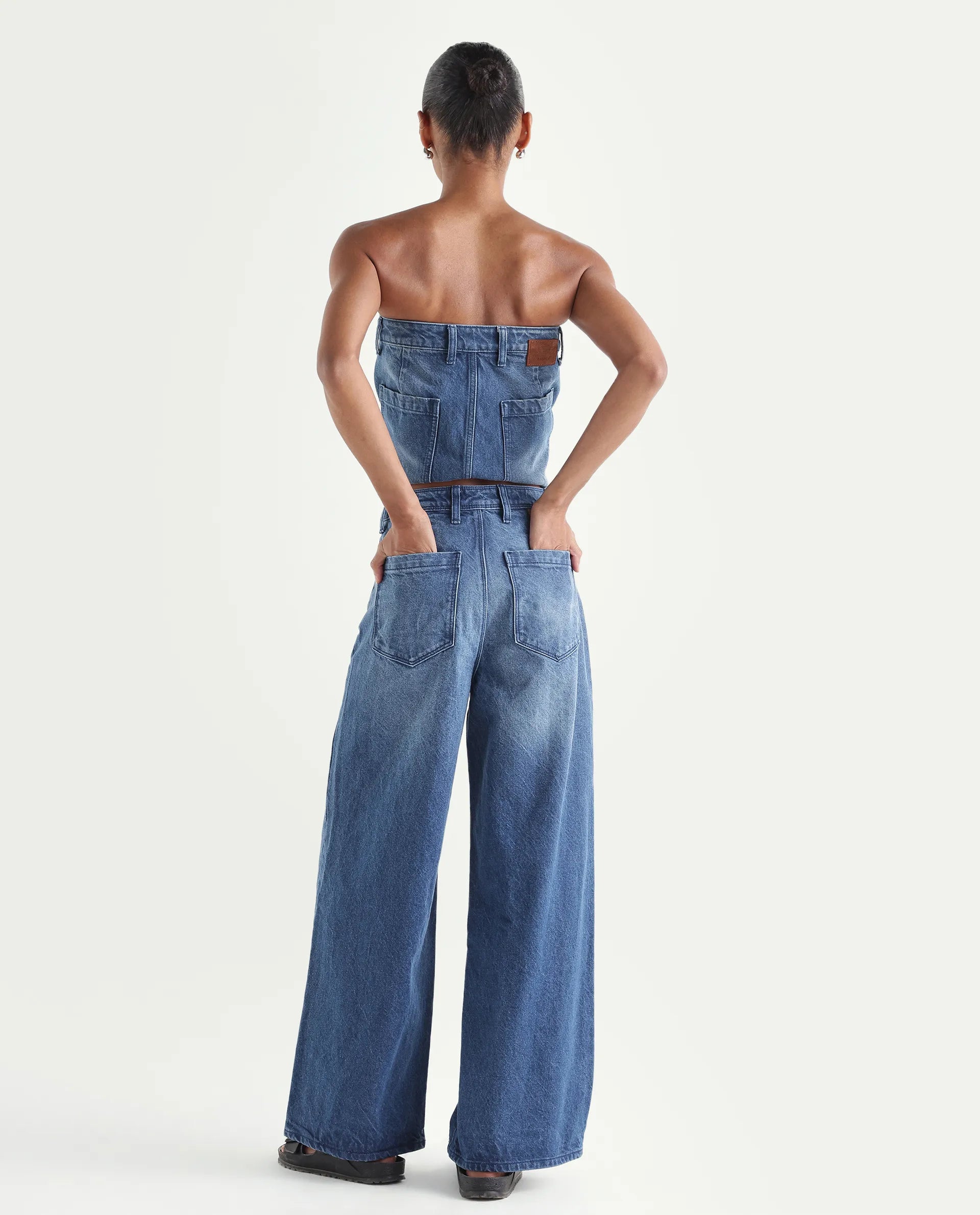 Rareism Women's Kikoi Blue Cotton Blend Plain Ankle Length Effortless Sculpt high wide Jeans