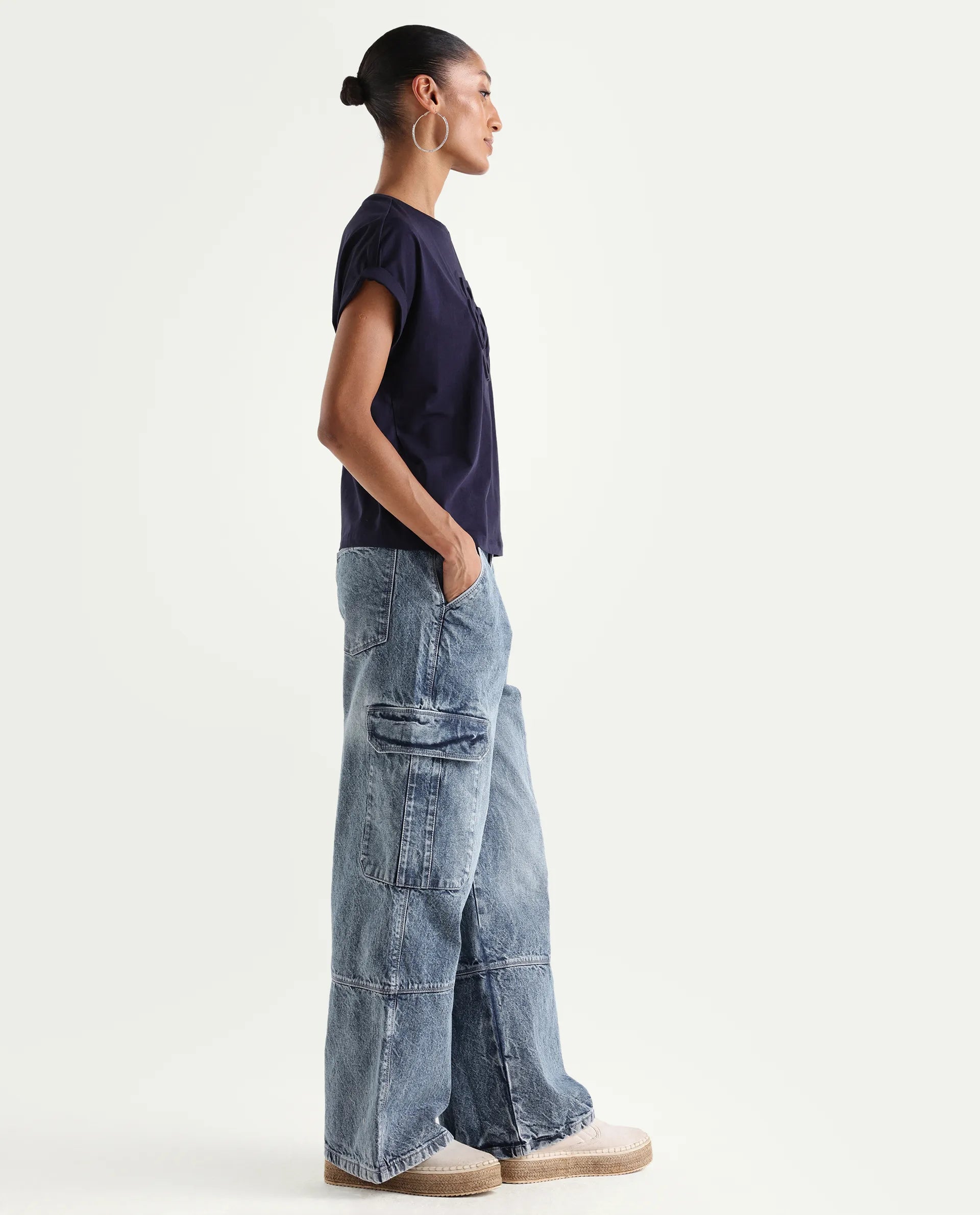 Rareism Women's Caro Light Blue Cotton Plain Ankle Length Tall Barrel Fit Jeans