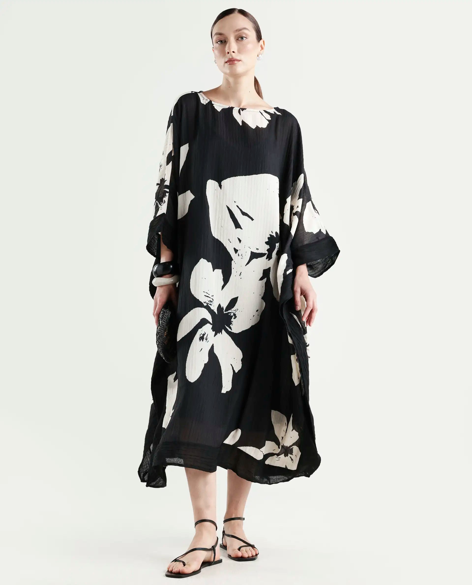 Rareism Women's Janarea Black Polyester Boat Neck Abstract Print Kaftan Sleeve Midi Kaftan Dress