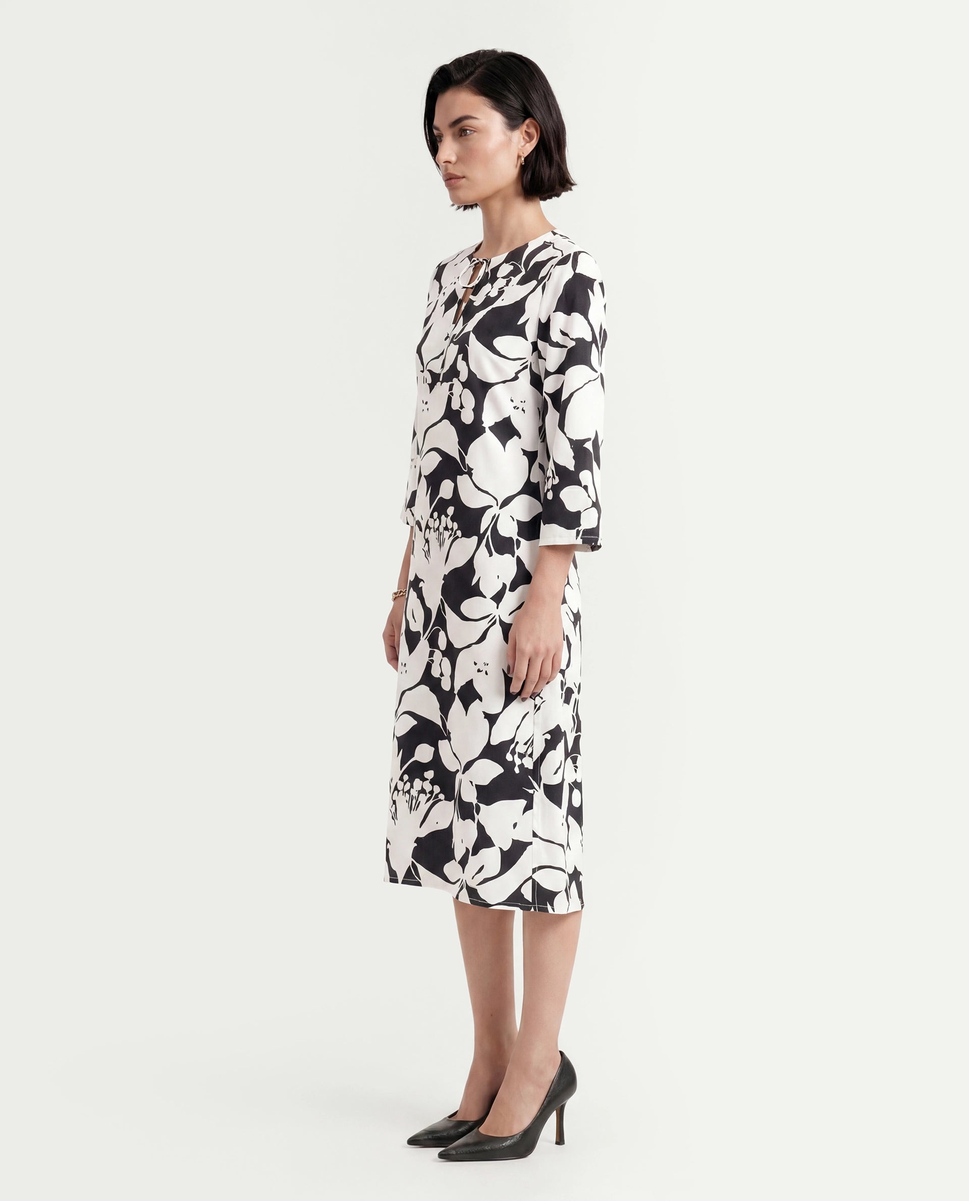 Rareism Women's Janzen Black Viscose Tie-Up Neck Floral Print Bell Sleeve Midi Straight Fit Dress
