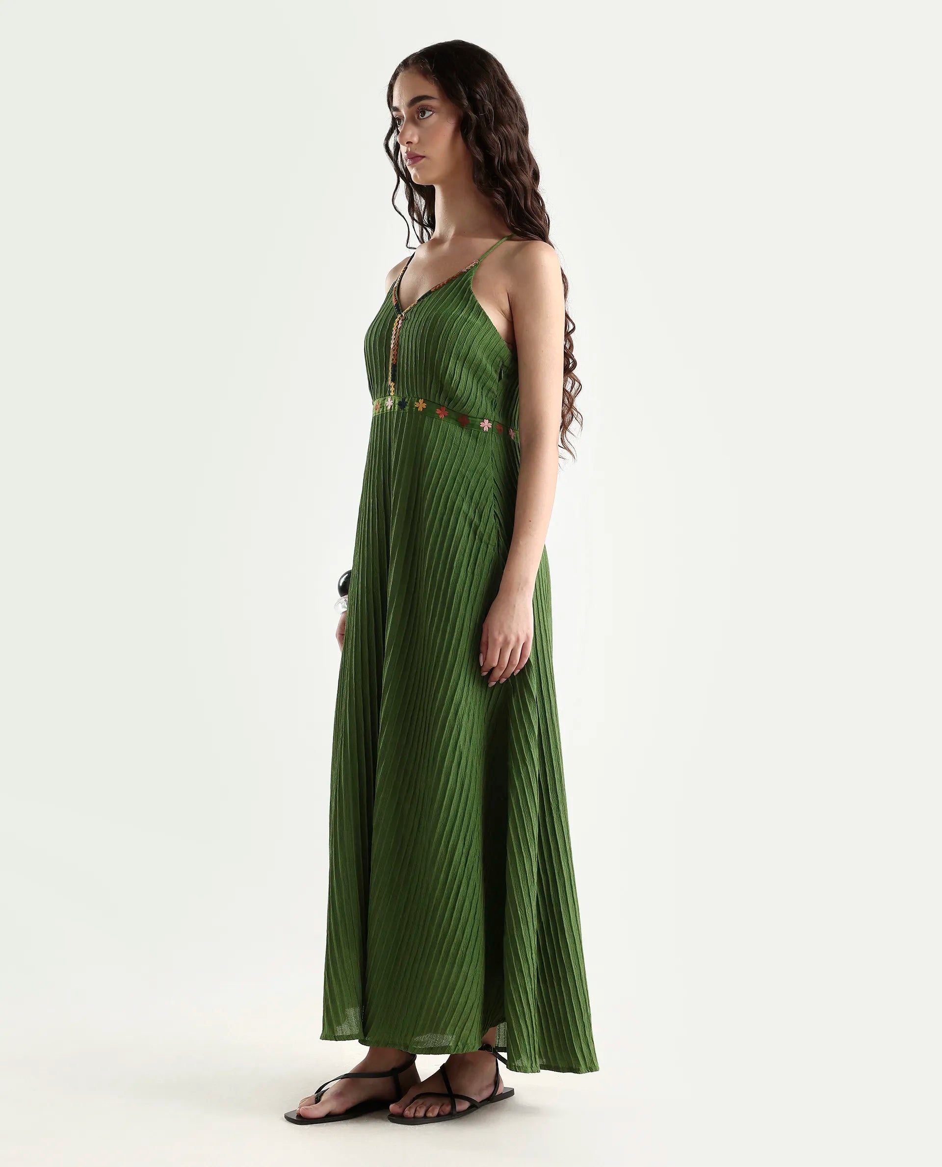 Rareism Women's Ronad Green Polyester Blend V-Neck Plain Sleeveless Maxi A-Line Dress