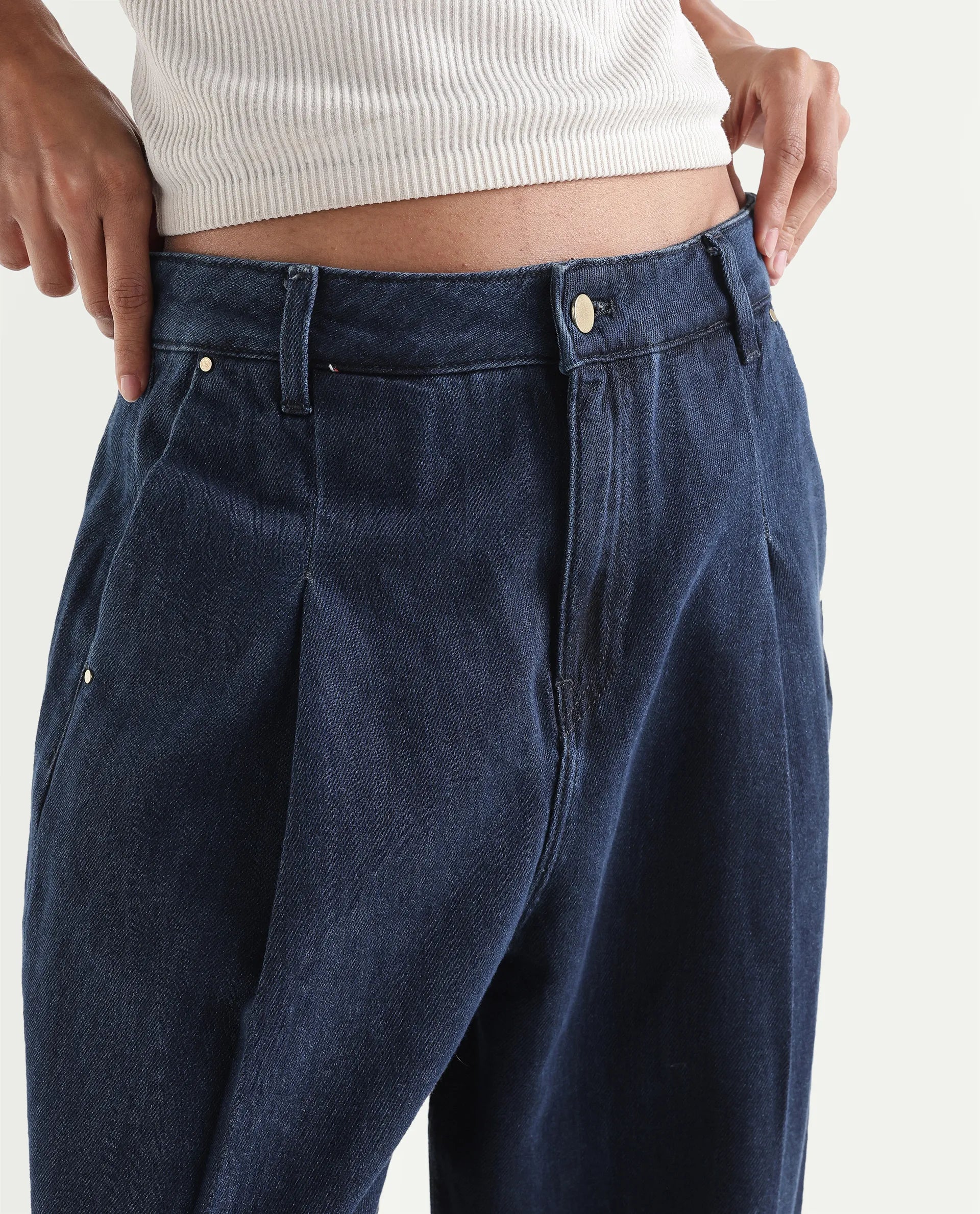 Rareism Women's Denop Dark Blue Cotton Tall Barrel Fit Plain Jeans