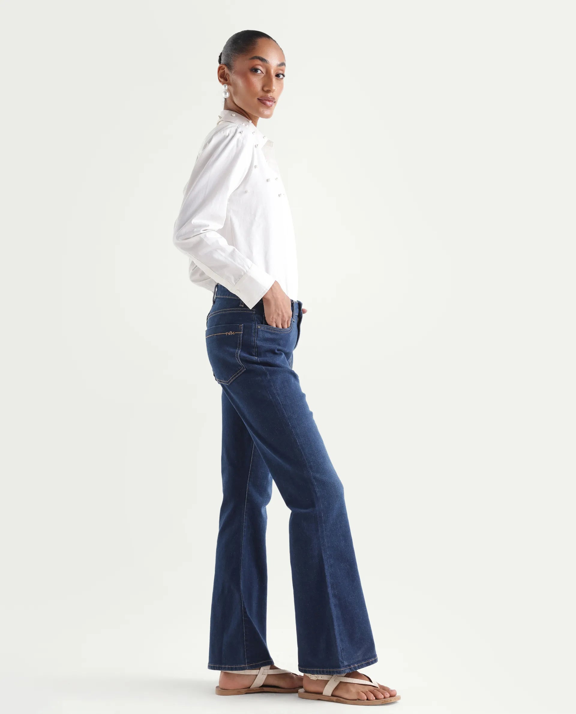 Rareism Women's Denfa Dark Blue Cotton Blend Bootcut Plain Jeans