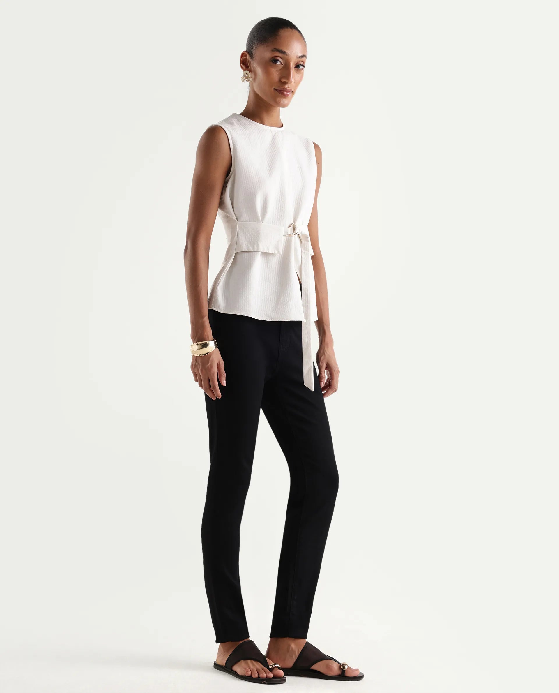 Rareism Women's Dengo Black Cotton Blend Skinny Plain Jeans