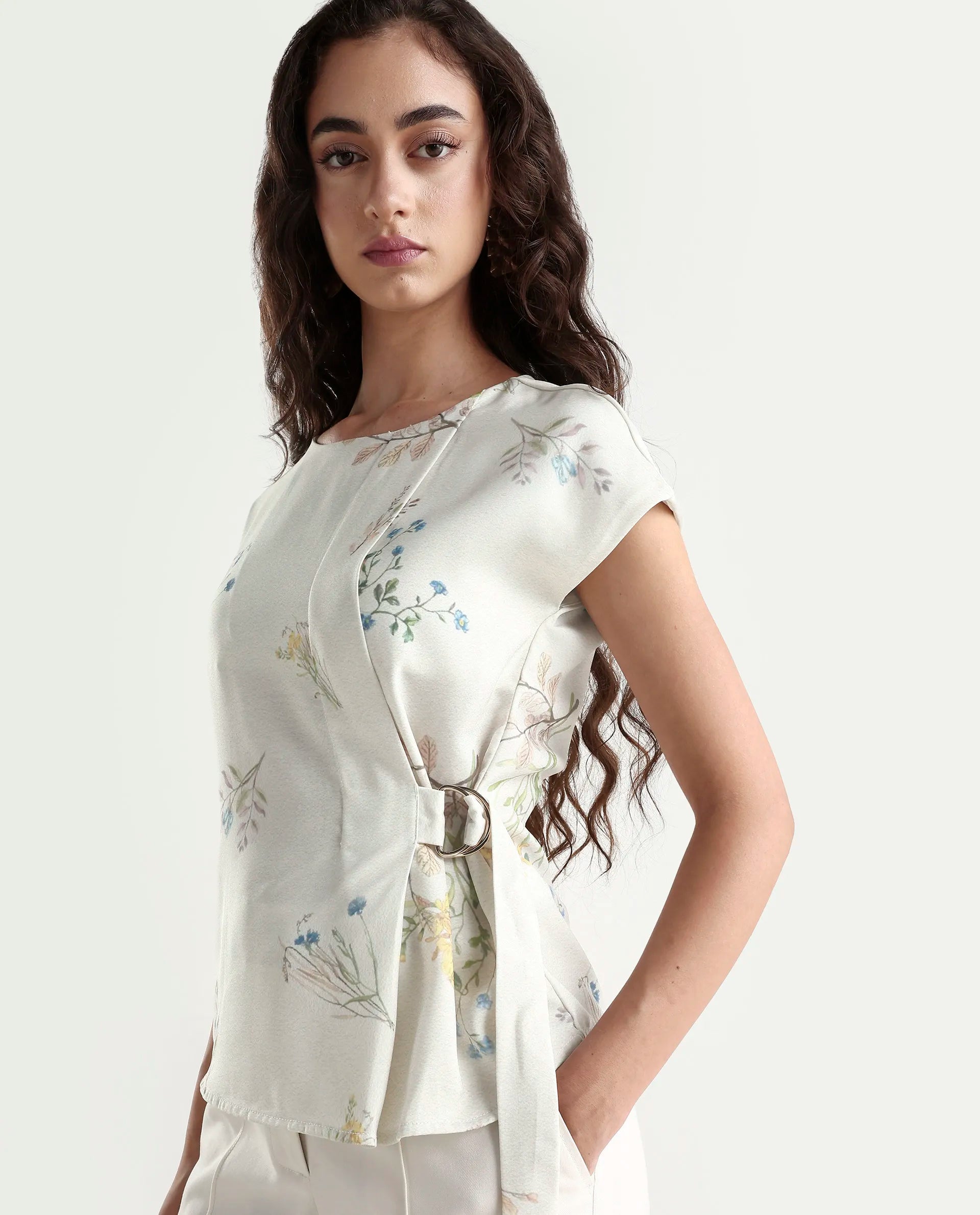 Rareism Women's Prerthi Multi Polyester Round Neck Floral Print Extended Sleeves Regular Fit Top