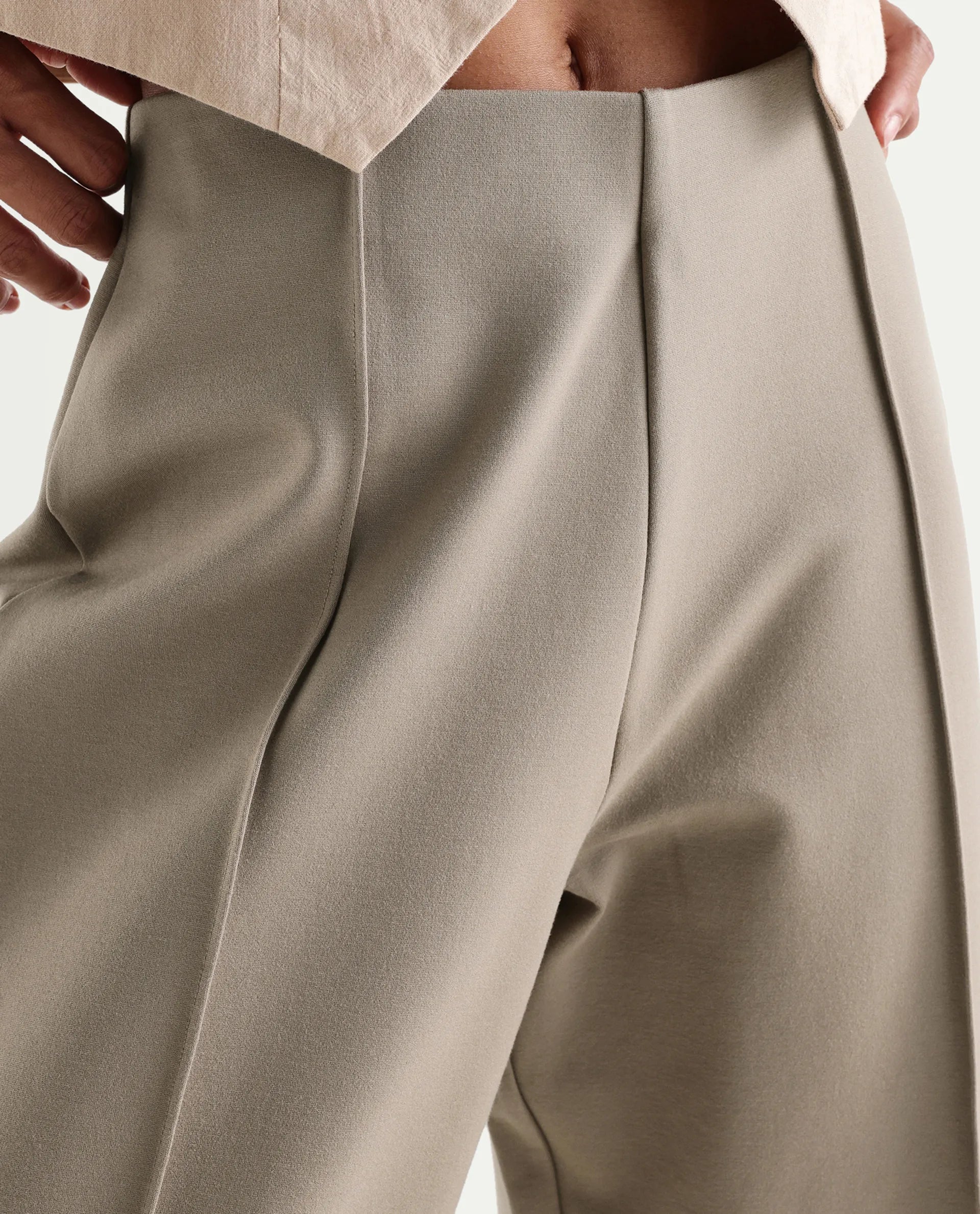 Rareism Women's Jancura-S26 Beige Viscose Blend Relaxed Fit Plain Trouser
