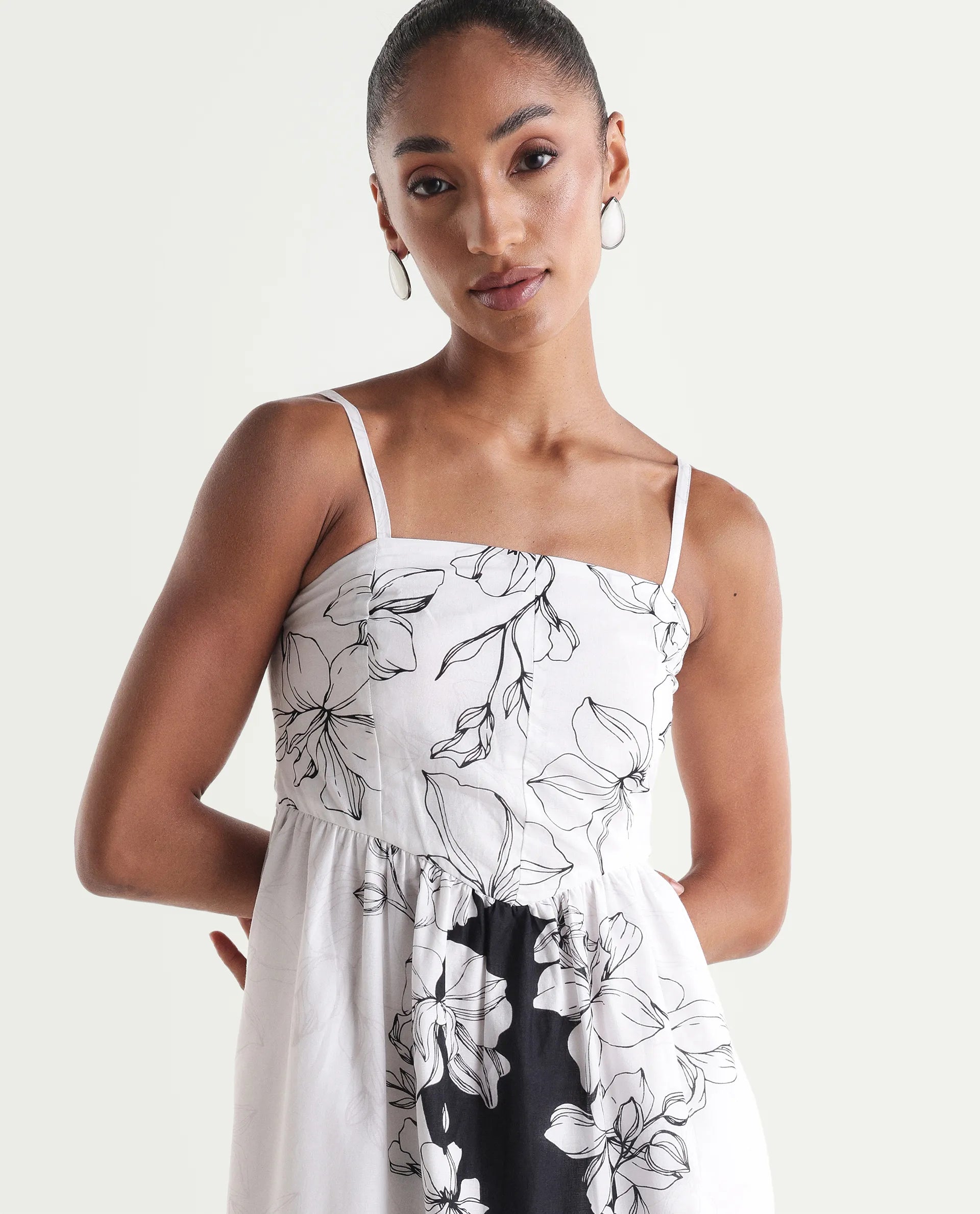 Rareism Women's Clara White Cotton Sleeveless Fit And Flare Floral Print Dress