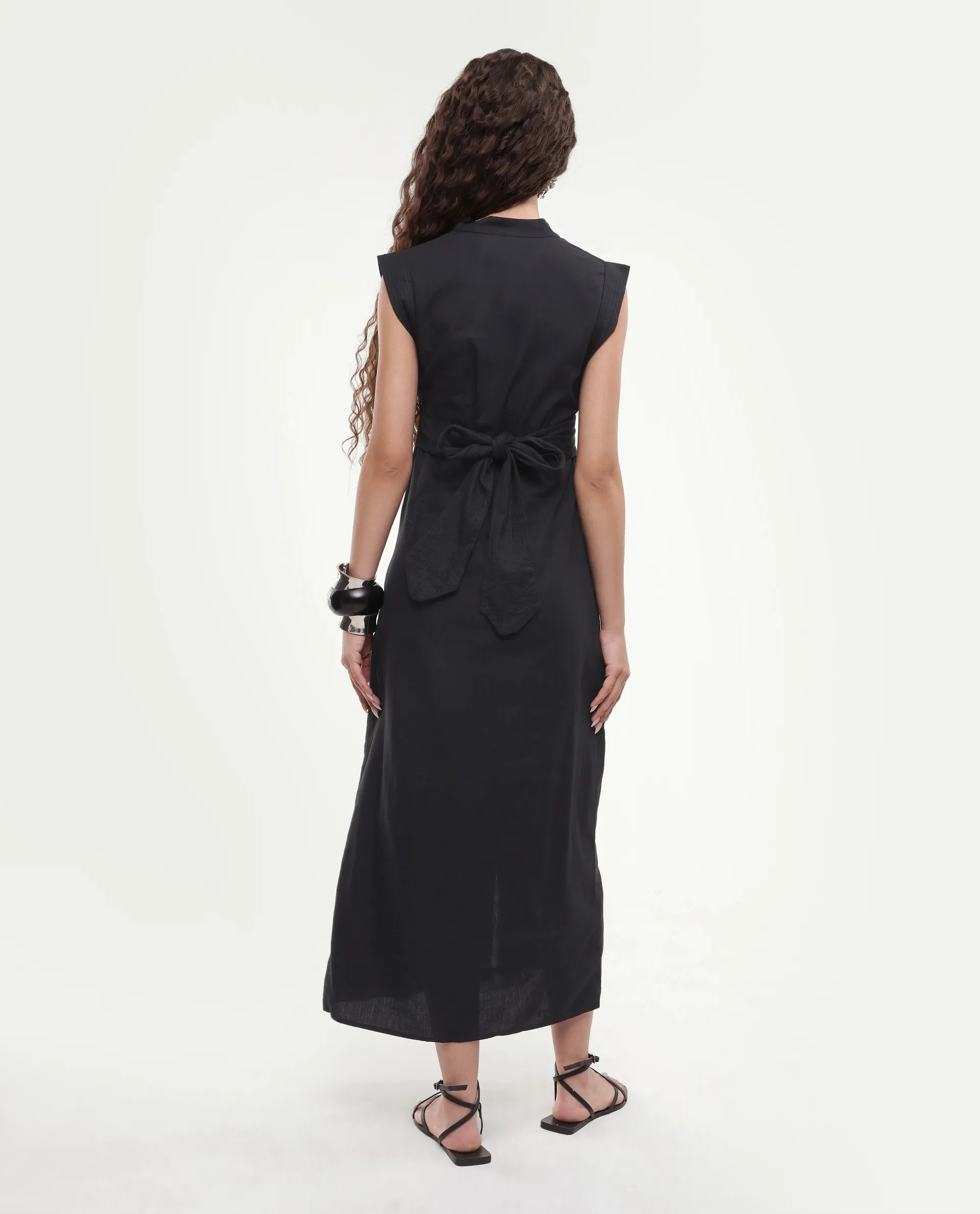 Rareism Women's Jenzo Black Cotton Sleeveless Mandarin Collar Straight Fit Plain Dress