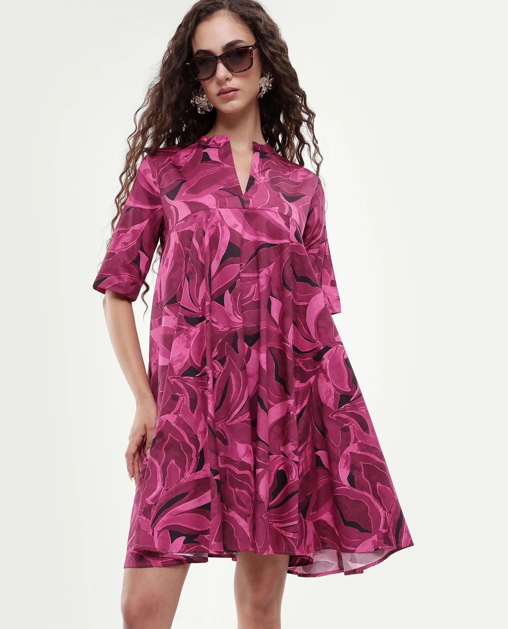 Rareism Women Jenleop Dark Pink Regular Sleeves Mandarin Collar Flared Mini Printed Dress