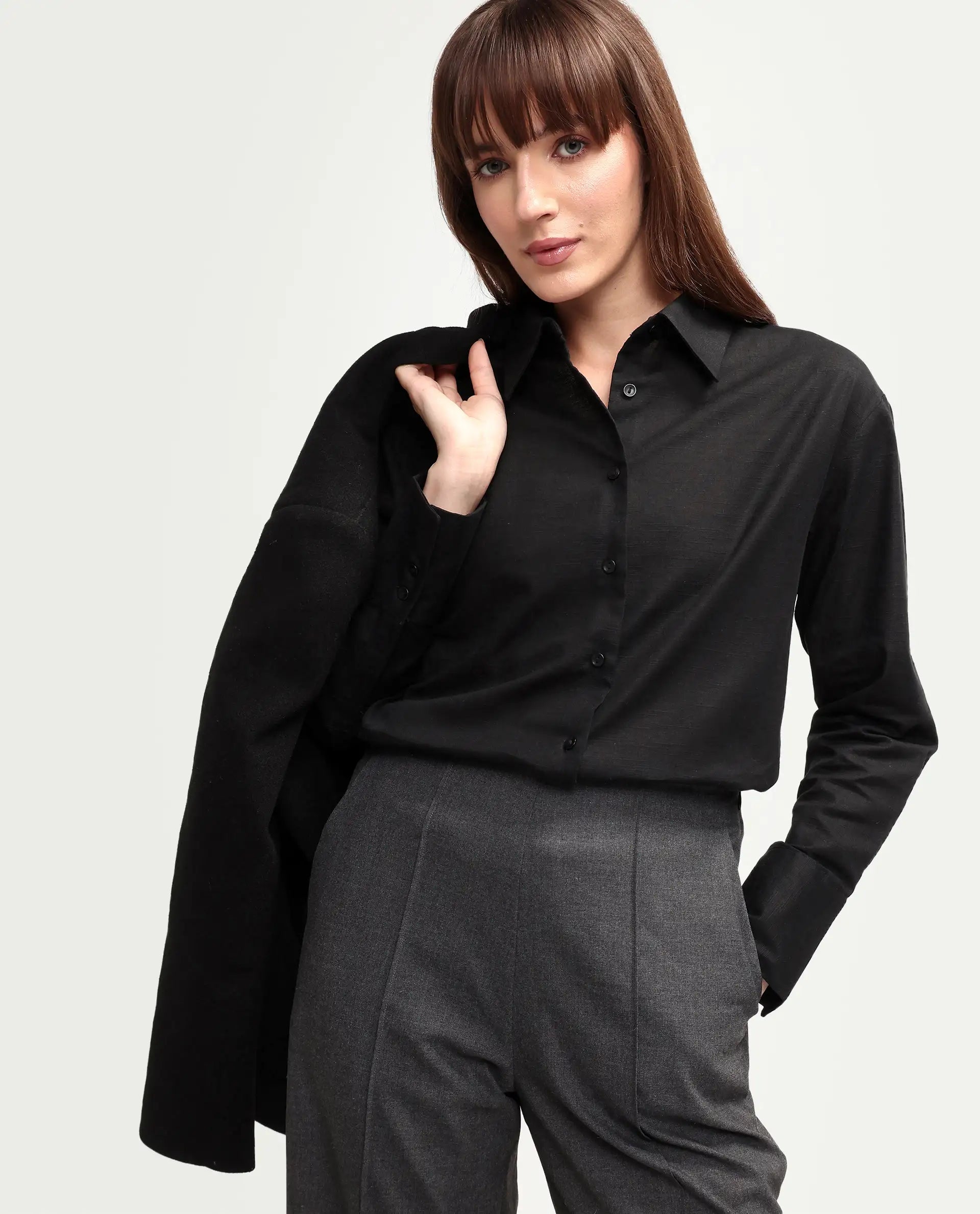 Rareism Women's Mewok Black Cotton Full Sleeve Spread Collar Regular Plain Shirt