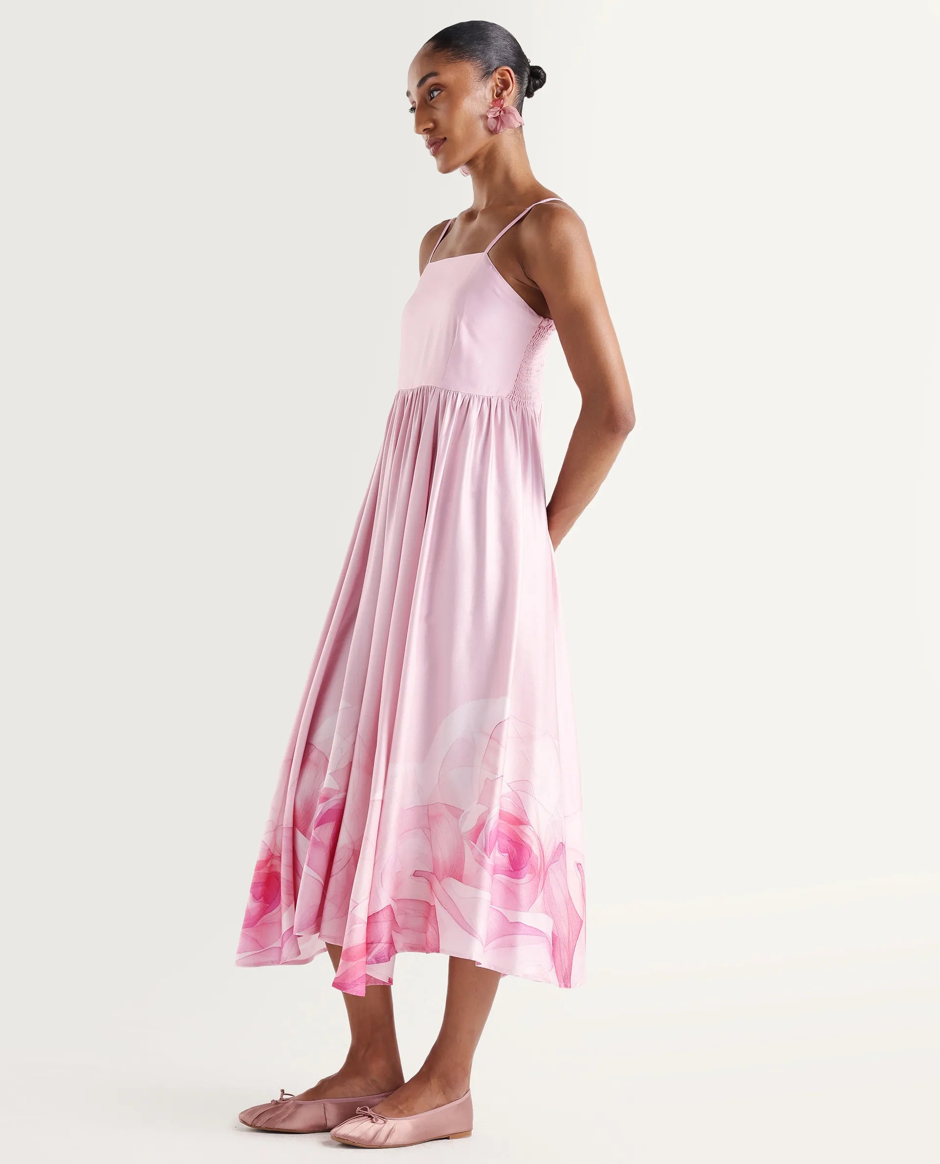 Rareism Women's Mezozo Light Pink Cotton Satin Sleeveless Square Neck Fit And Flare Floral Print Dress