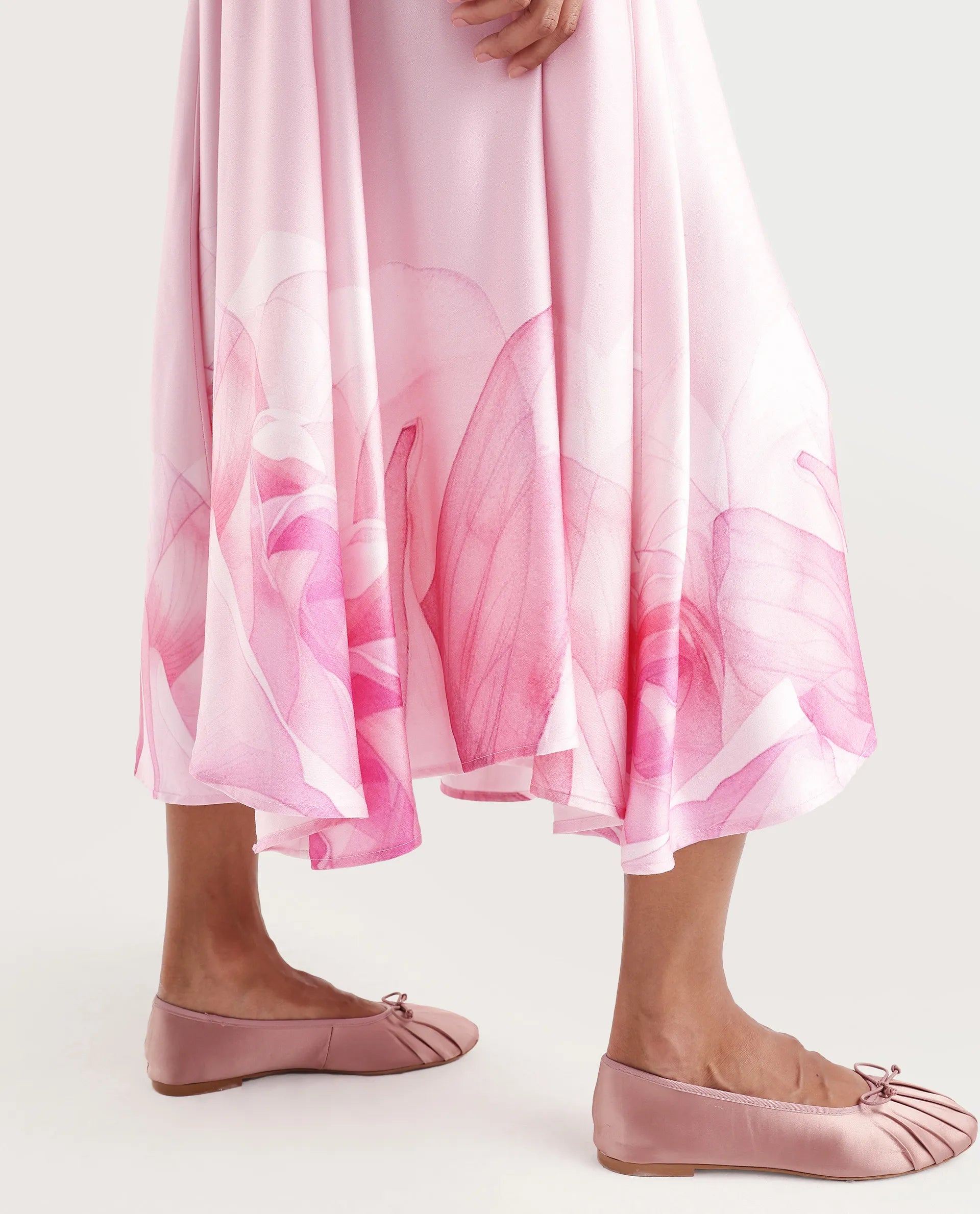 Rareism Women's Mezozo Light Pink Cotton Satin Sleeveless Square Neck Fit And Flare Floral Print Dress