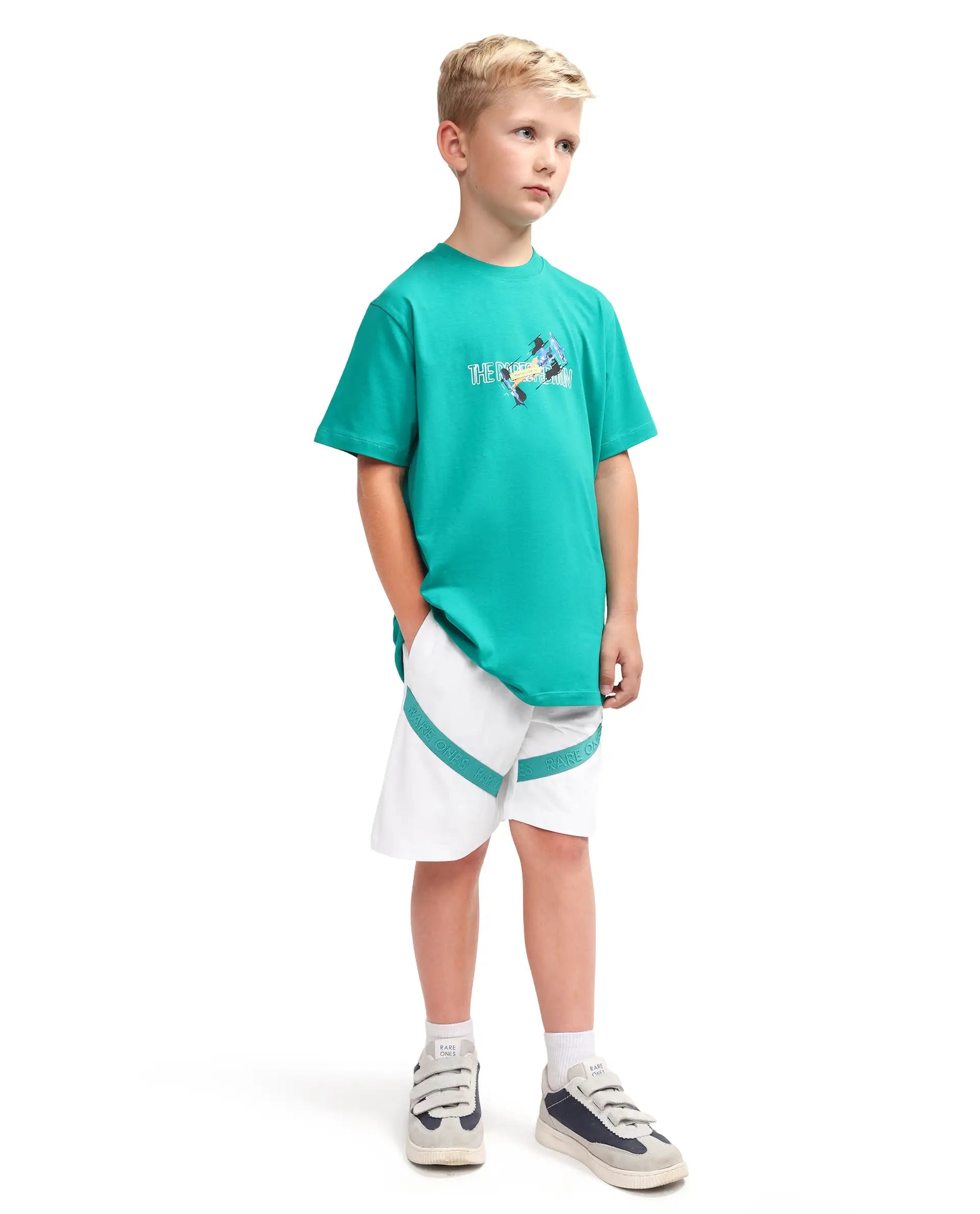 Rare Ones Kids Dream-B White Cotton Fabric Drawstring Closure Badge Applique Regular Fit Shorts