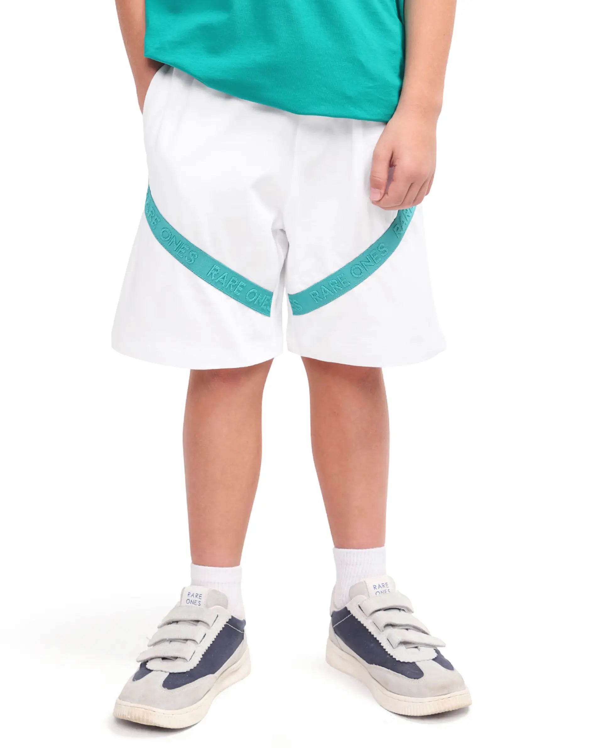 Rare Ones Kids Dream-B White Cotton Fabric Drawstring Closure Badge Applique Regular Fit Shorts