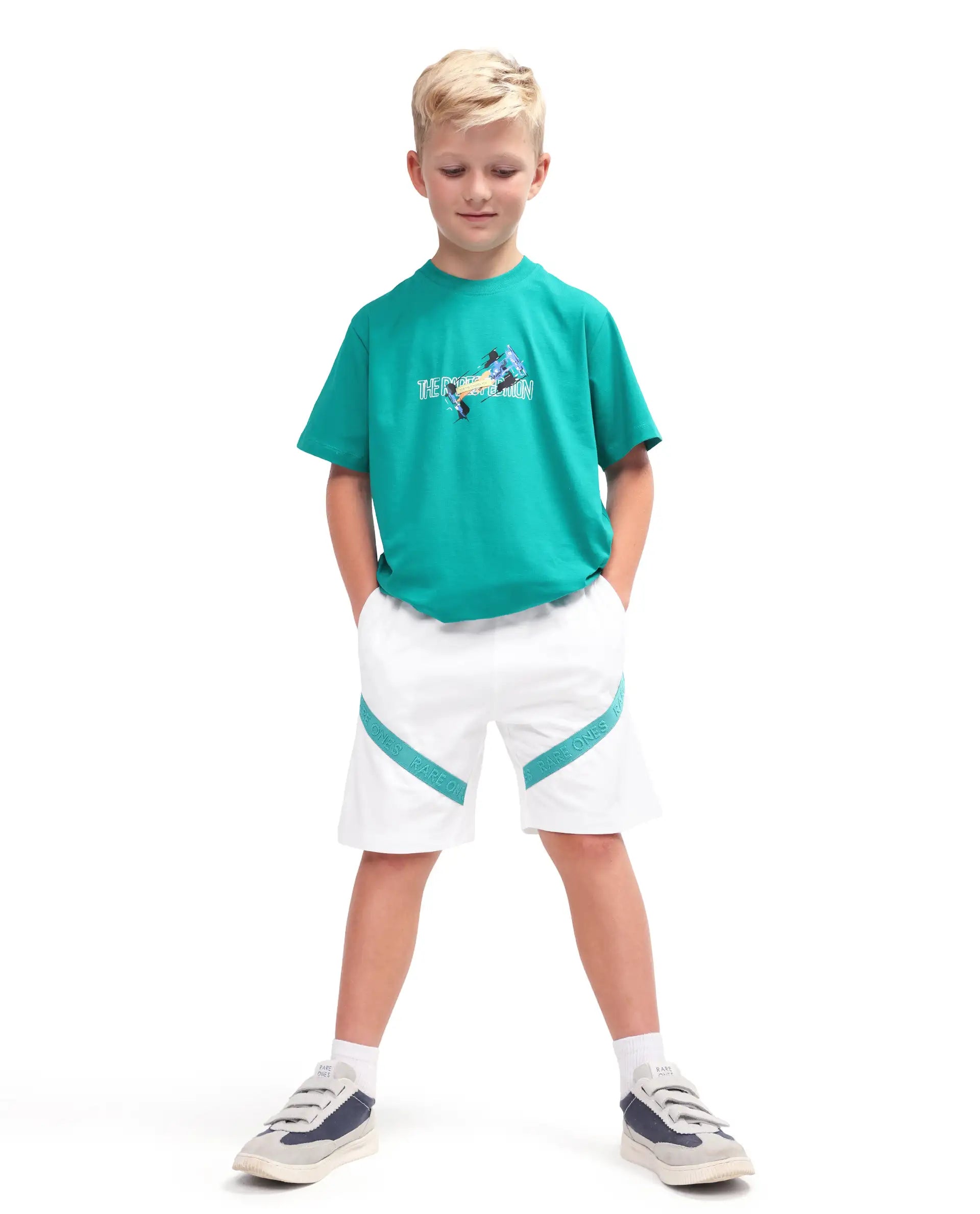 Rare Ones Kids Dream-B White Cotton Fabric Drawstring Closure Badge Applique Regular Fit Shorts