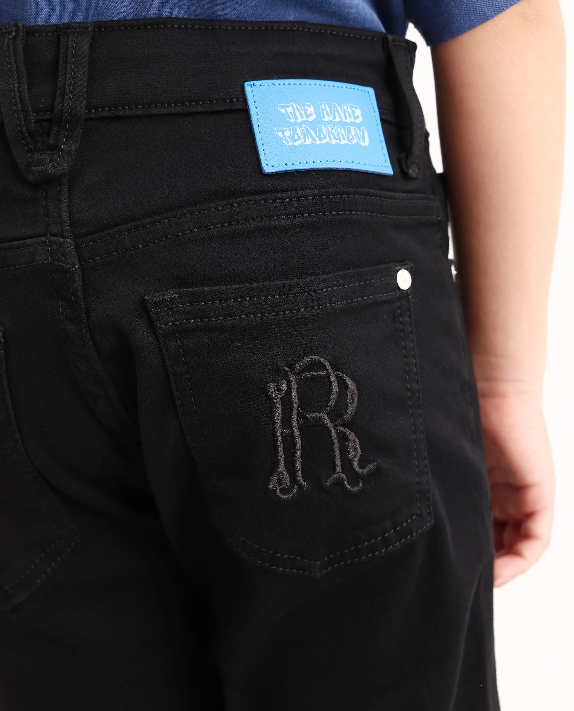 Rare Ones Kids Cove Black Cotton Blend Fabric Zipper Closure Slim Fit Jeans