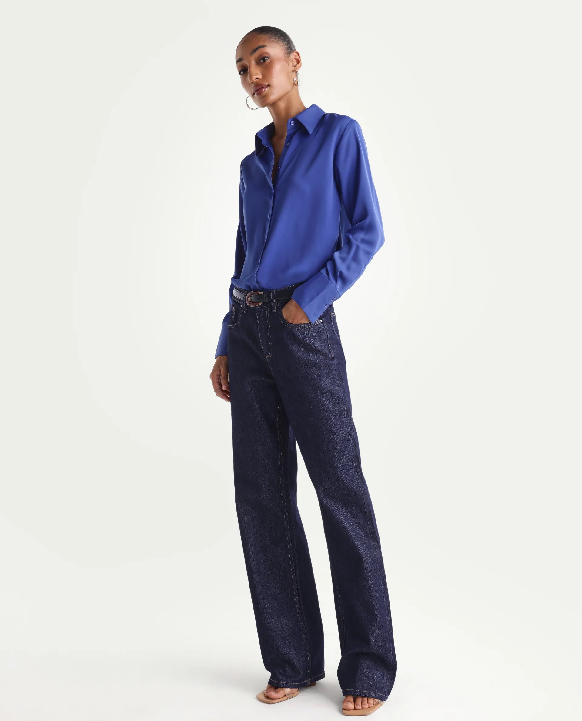 Rareism Women's Starlin Dark Navy Cotton Blend Straight Fit Plain Jeans