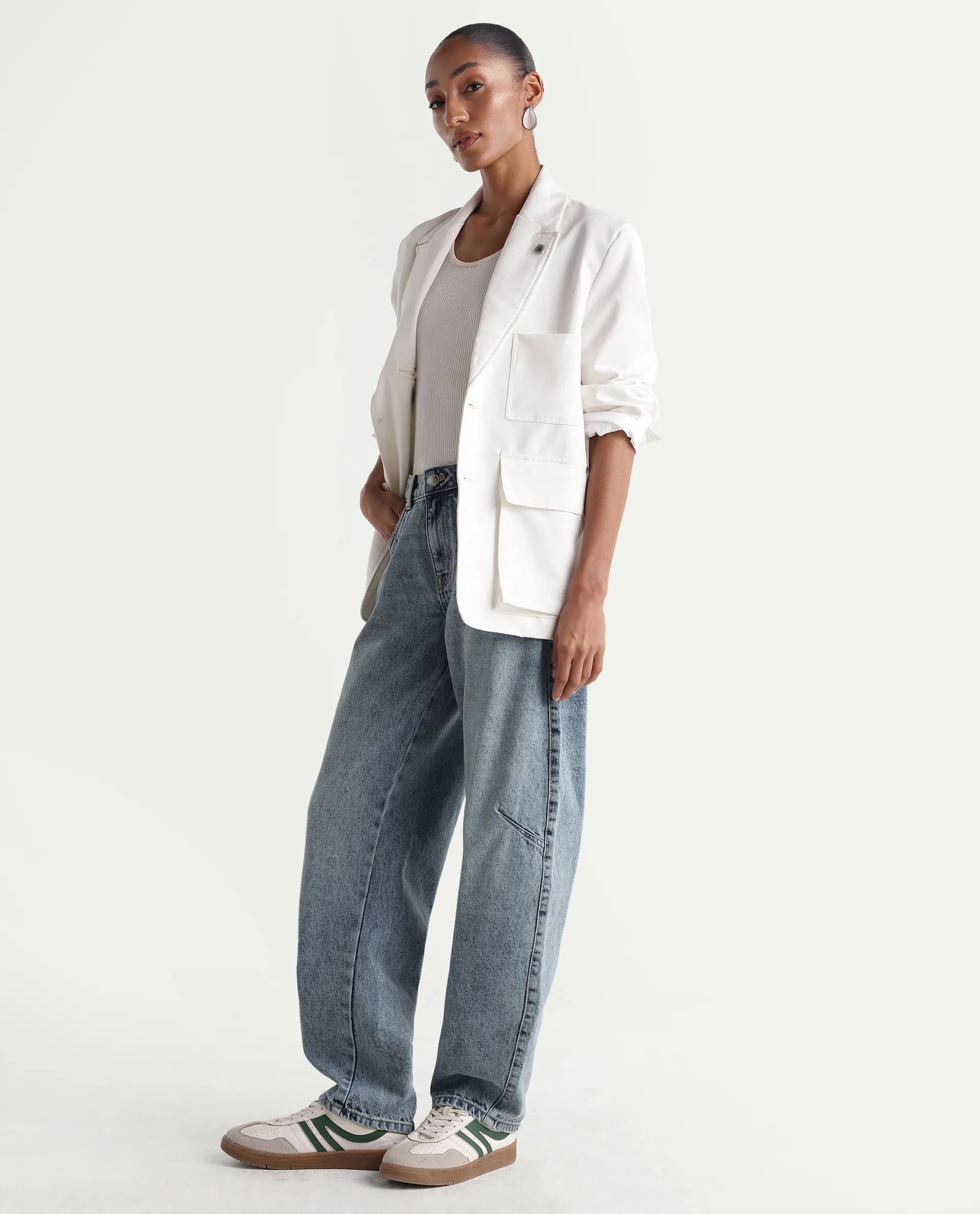 Rareism Women's Talbeia Light Blue Cotton Tall Barrel Fit Plain Jeans