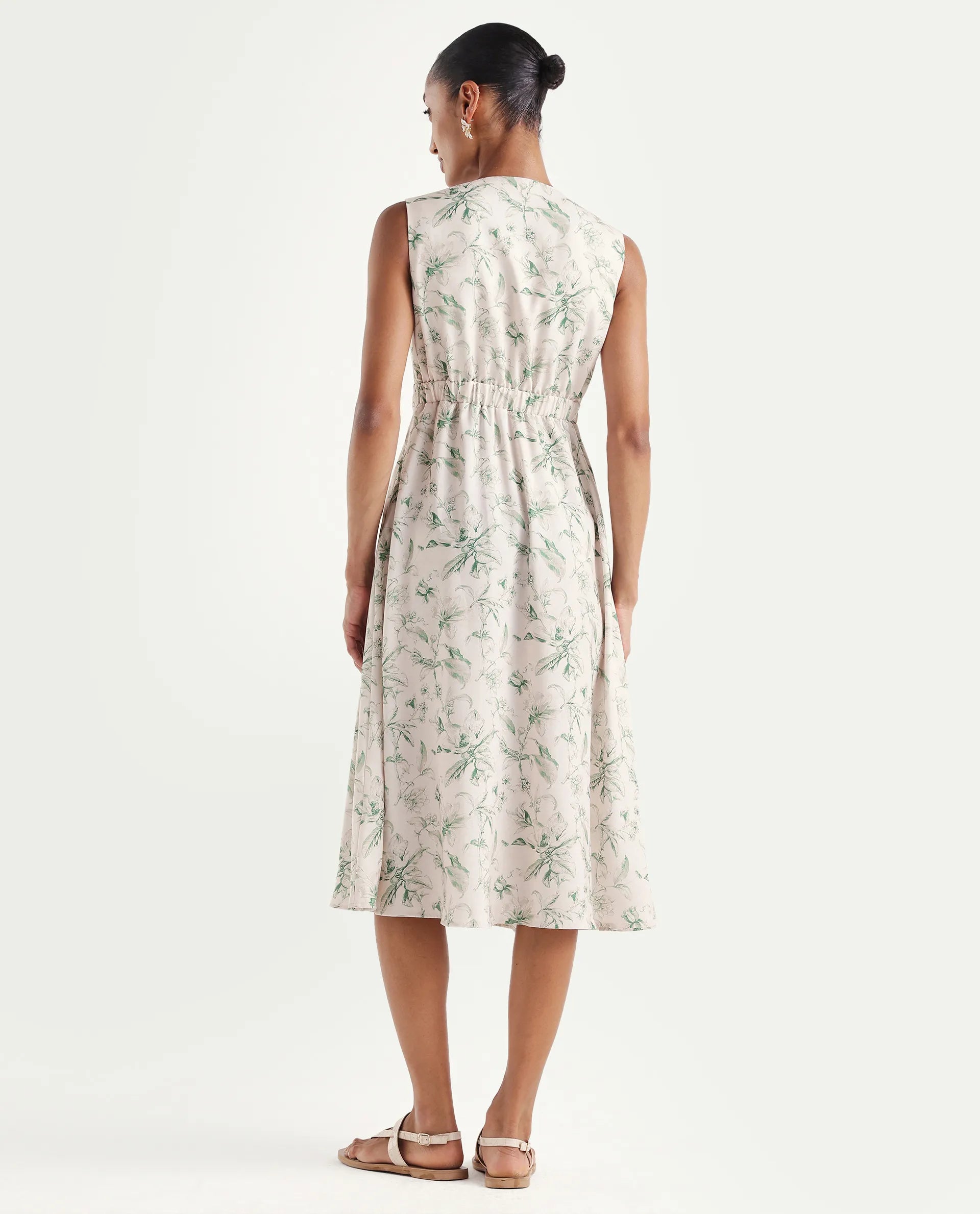 Rareism Women's Eletass26 Light Green Sleeveless V-Neck A-Line Printed Dress