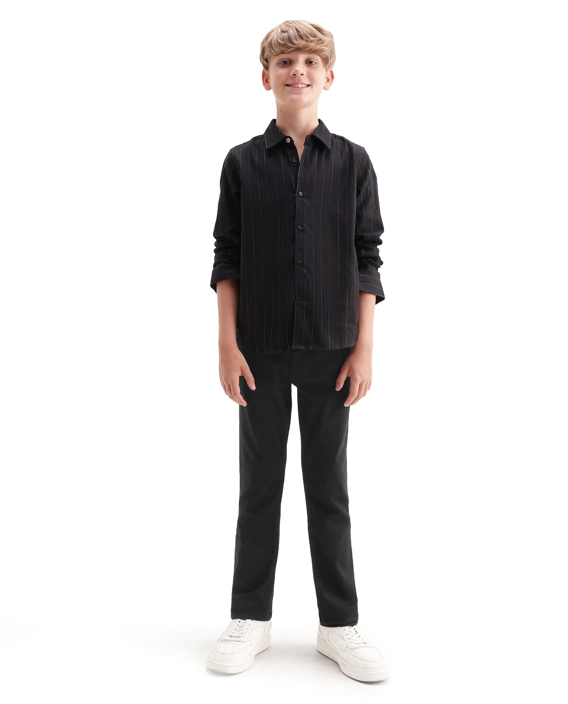 Rare Ones Kids Kreto Black Cotton Blend Fabric Button And Zipper Closure Slim Fit Jeans
