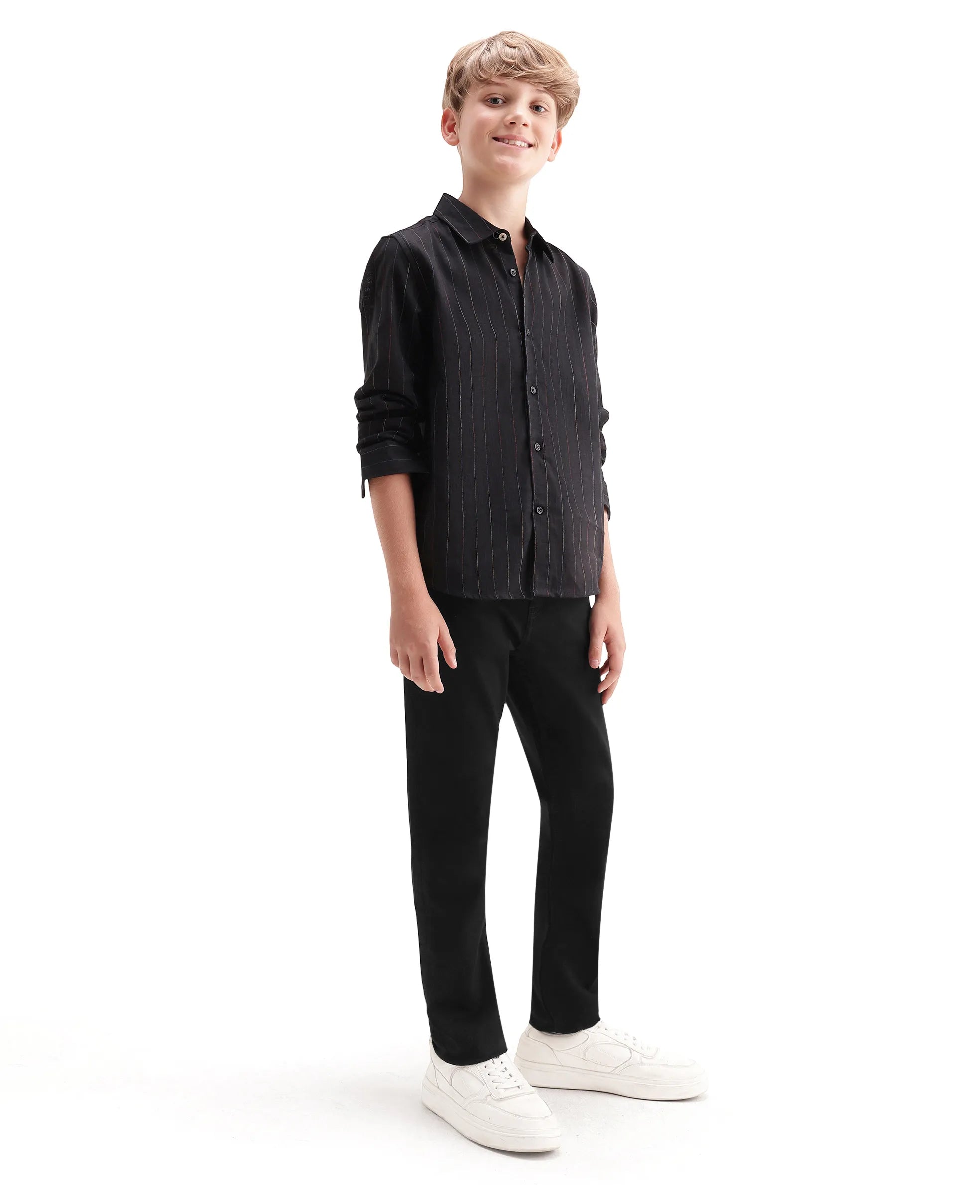Rare Ones Kids Kreto Black Cotton Blend Fabric Button And Zipper Closure Slim Fit Jeans