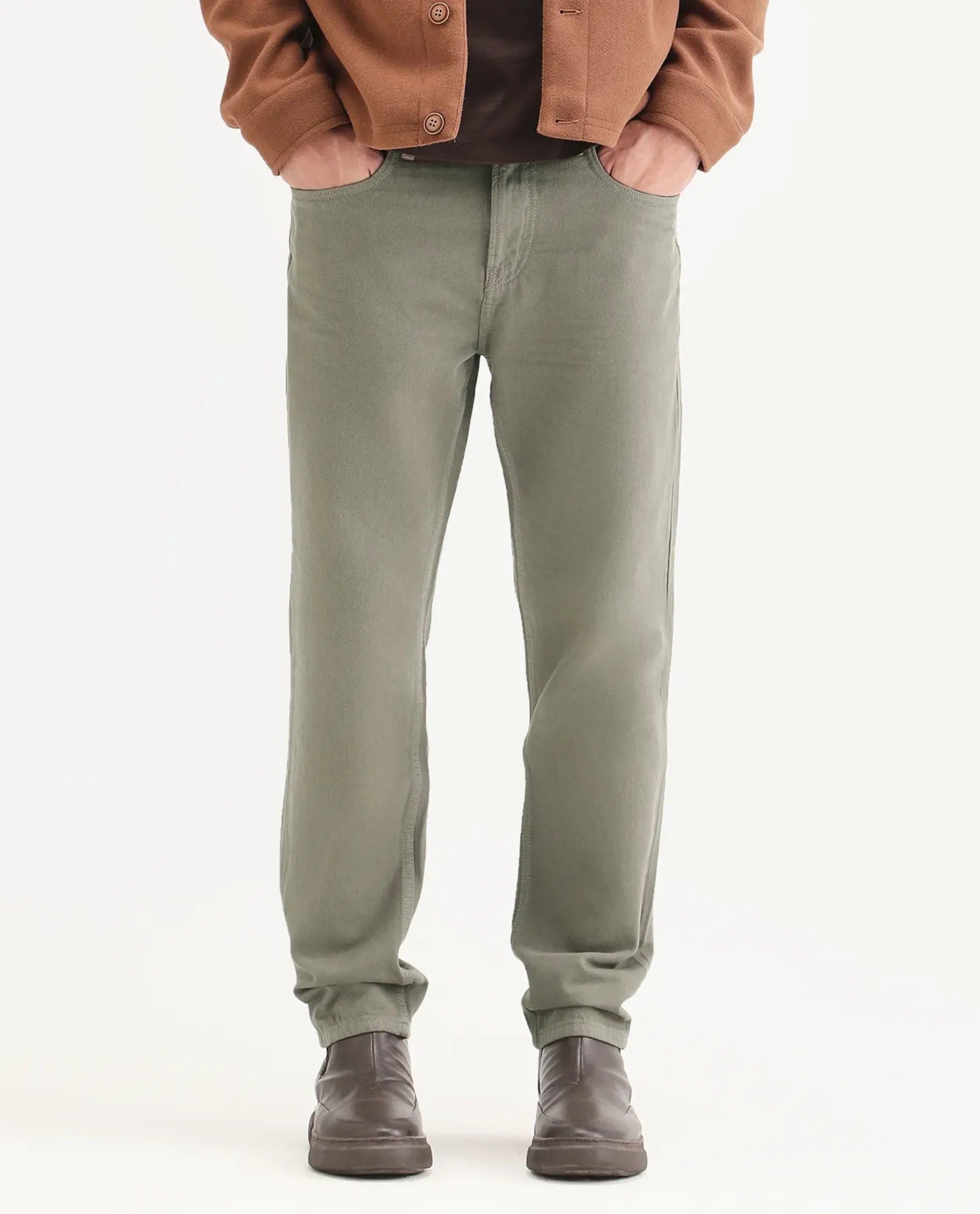 Rare Rabbit Men's Arvi G Green Cotton Fabric Shank And Zipper Kurt Carrot Plain Jeans