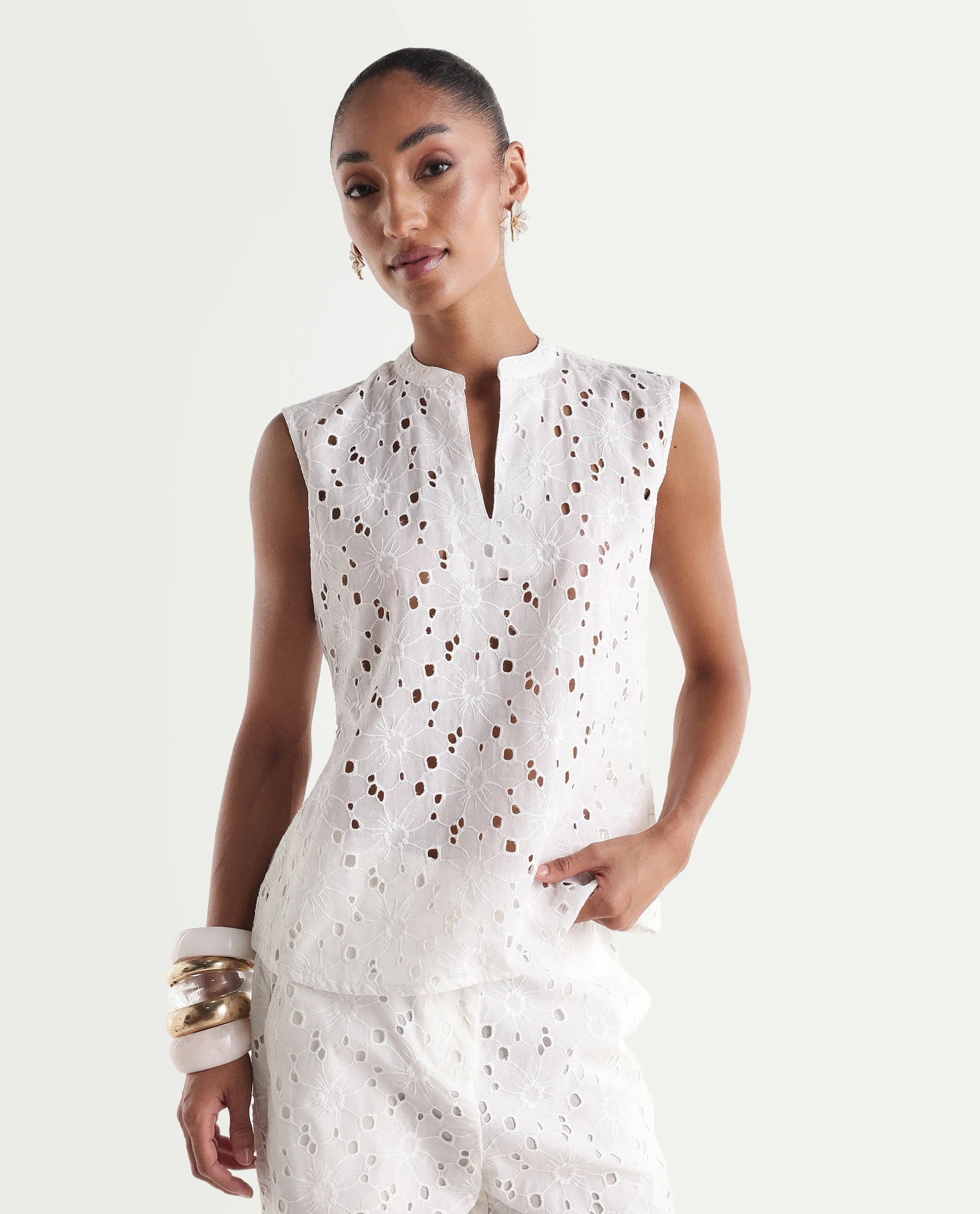 Rareism Women's Nuton-T Primary White Cotton Sleeveless Band Collar Regular Fit Top
