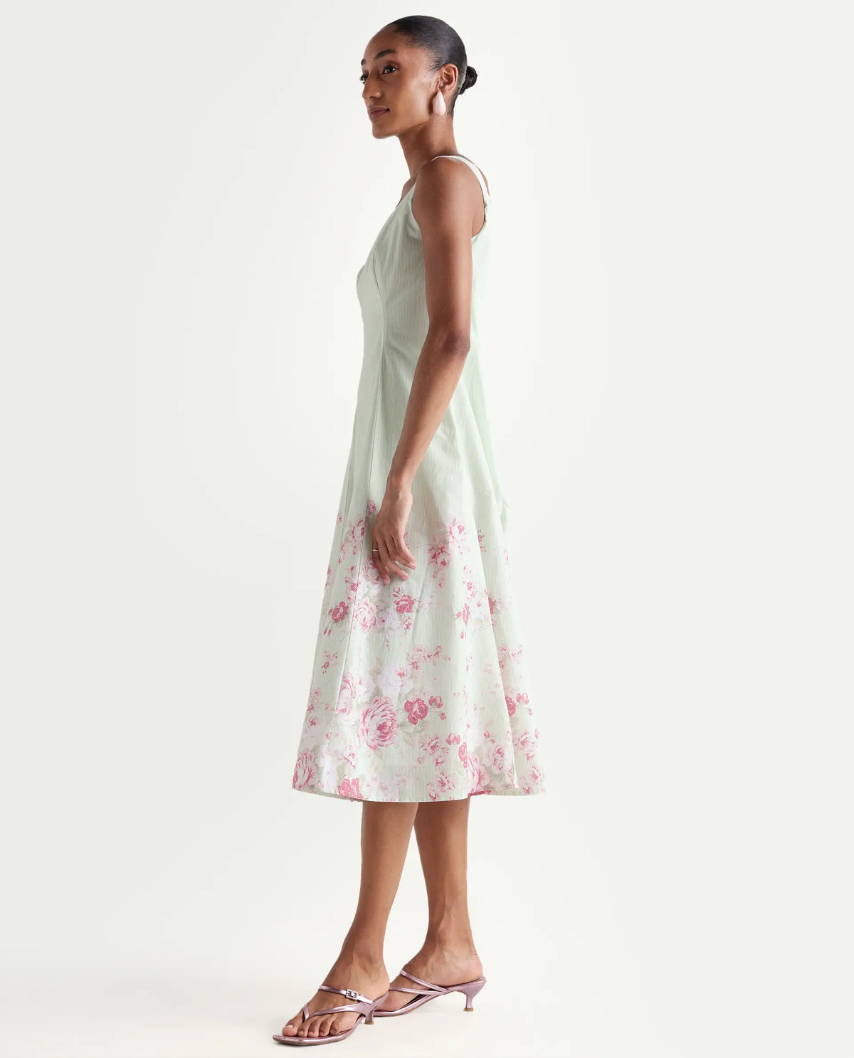 Rareism Women's Horo Light Green Cotton Scoop Neck Fit And Flare Floral Print Dress