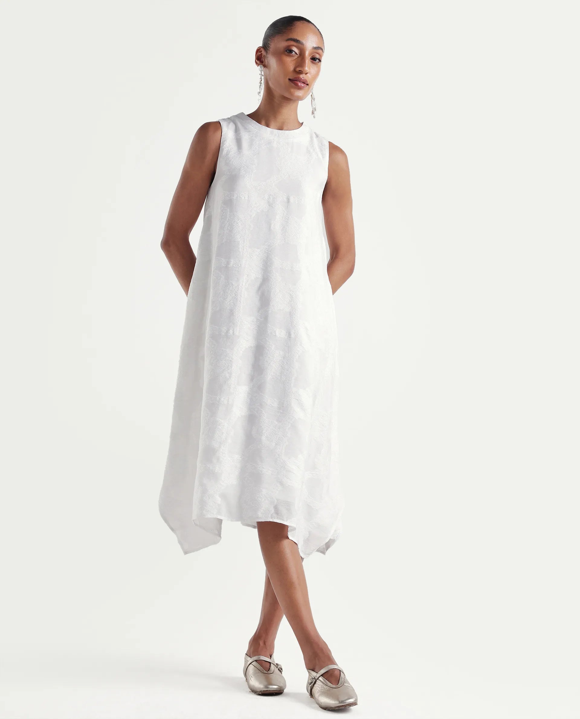 Rareism Women's Dassidy Off White Viscose Blend Crew Neck Button A-Line Jacquard Print Dress