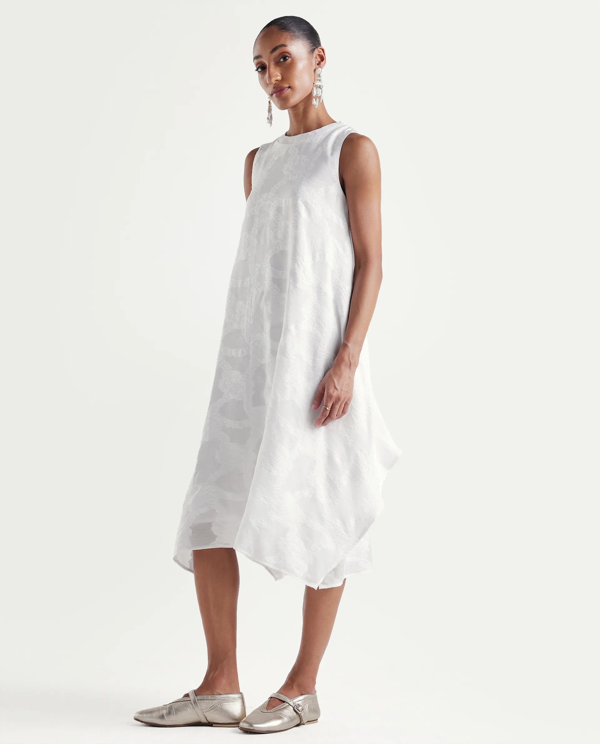 Rareism Women's Dassidy Off White Viscose Blend Crew Neck Button A-Line Jacquard Print Dress