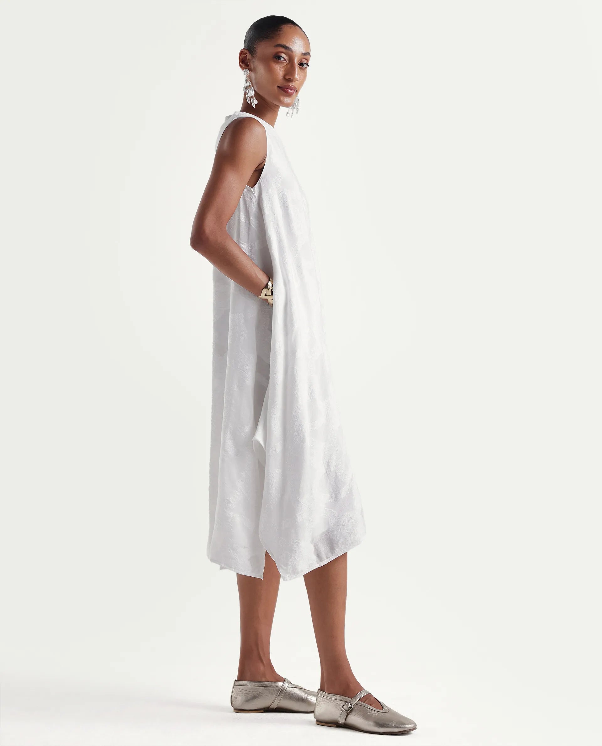 Rareism Women's Dassidy Off White Viscose Blend Crew Neck Button A-Line Jacquard Print Dress