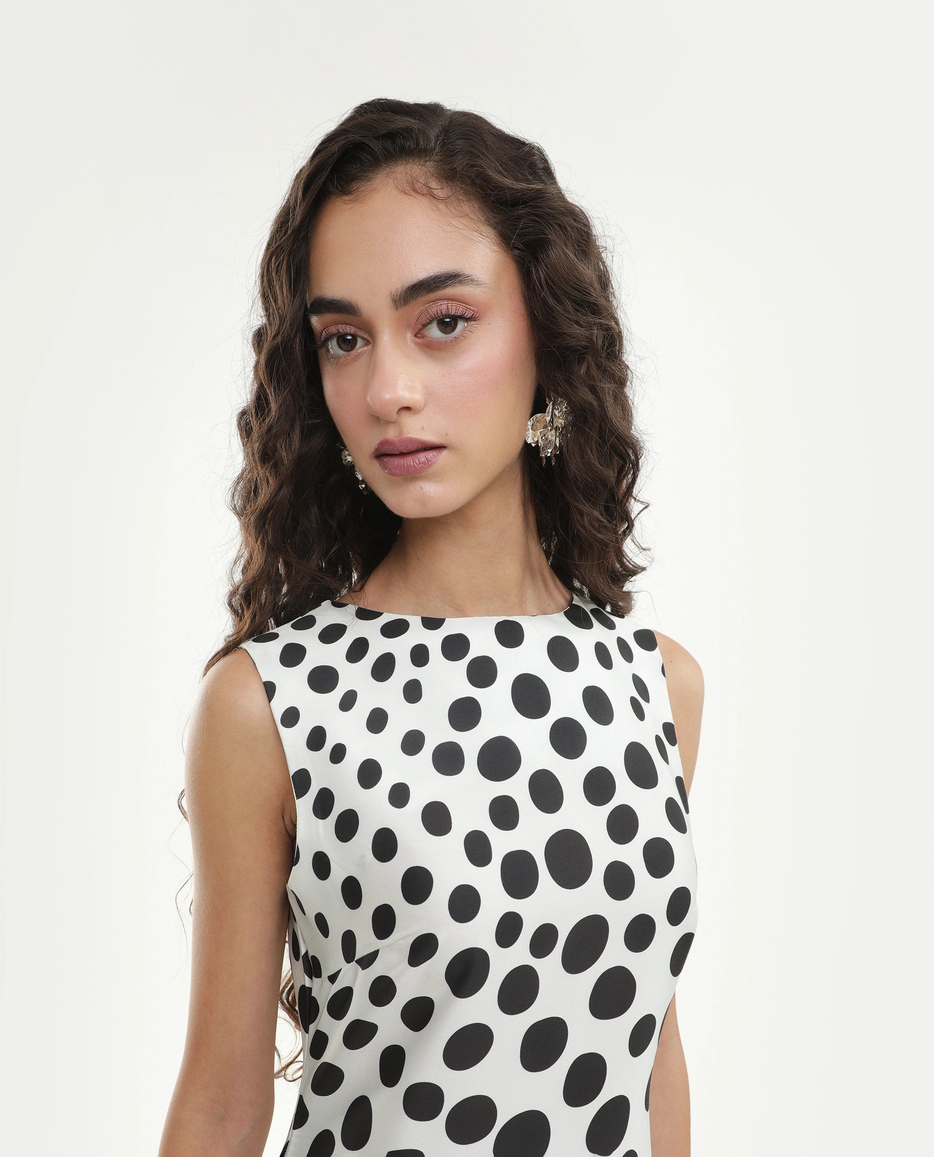 Rareism Women's Polko White Polyester Boat Neck Button And Zip Fitted Polka Print Dress