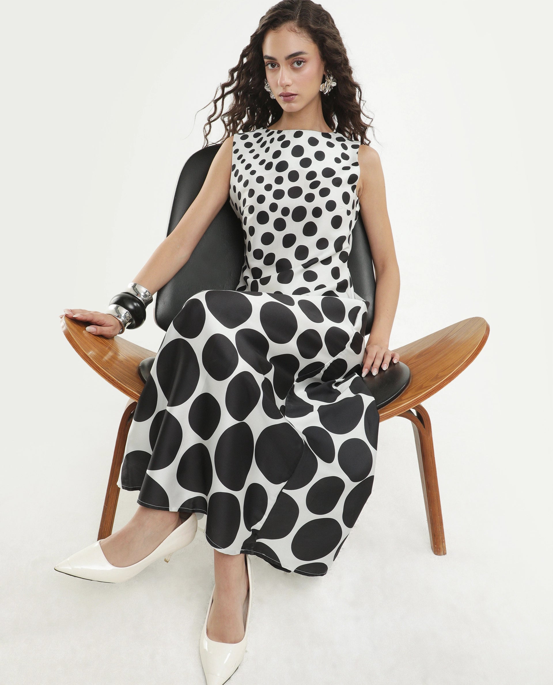 Rareism Women's Polko White Polyester Boat Neck Button And Zip Fitted Polka Print Dress