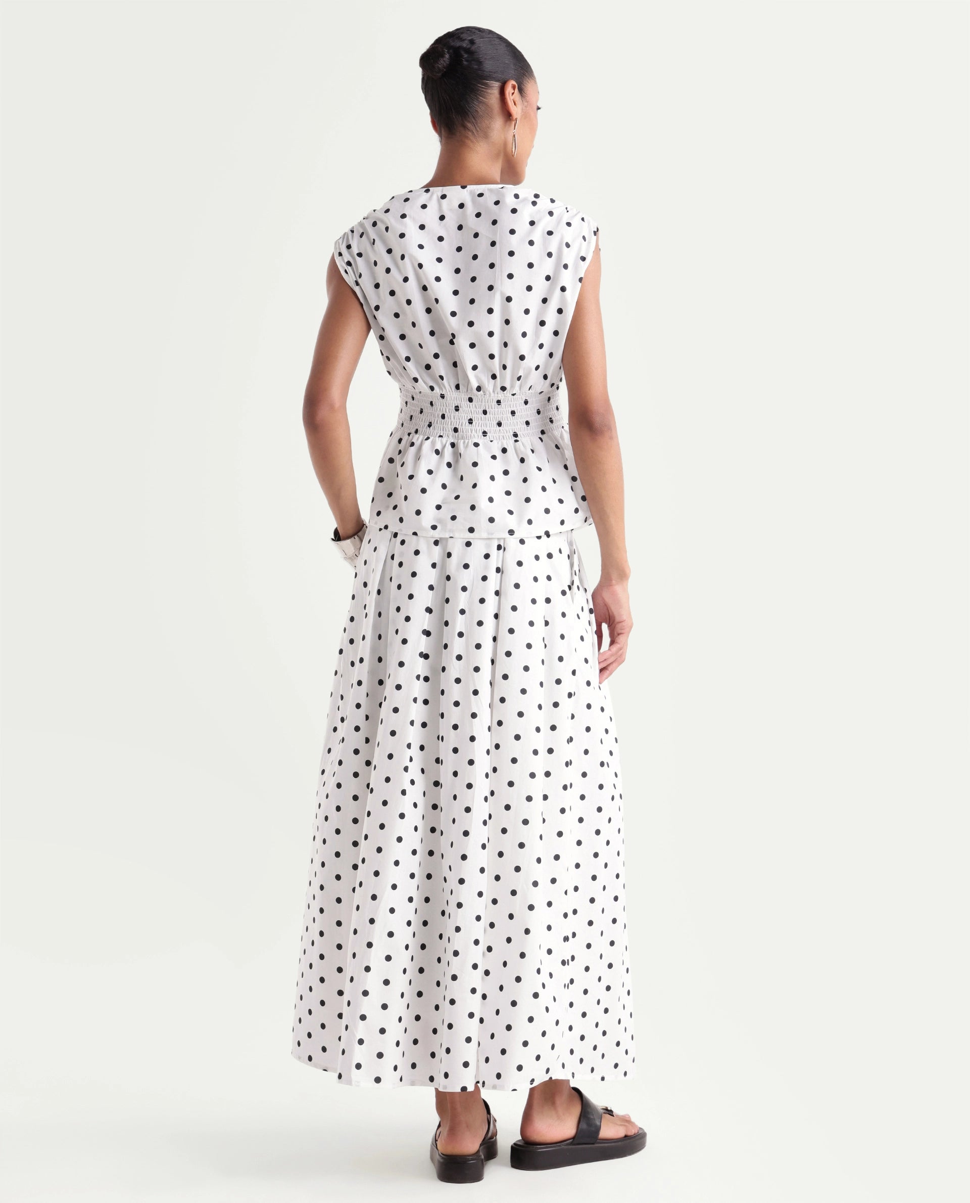 Rareism Women's Polto-B Off White Cotton Button And Zip Flared Polka Print Skirt