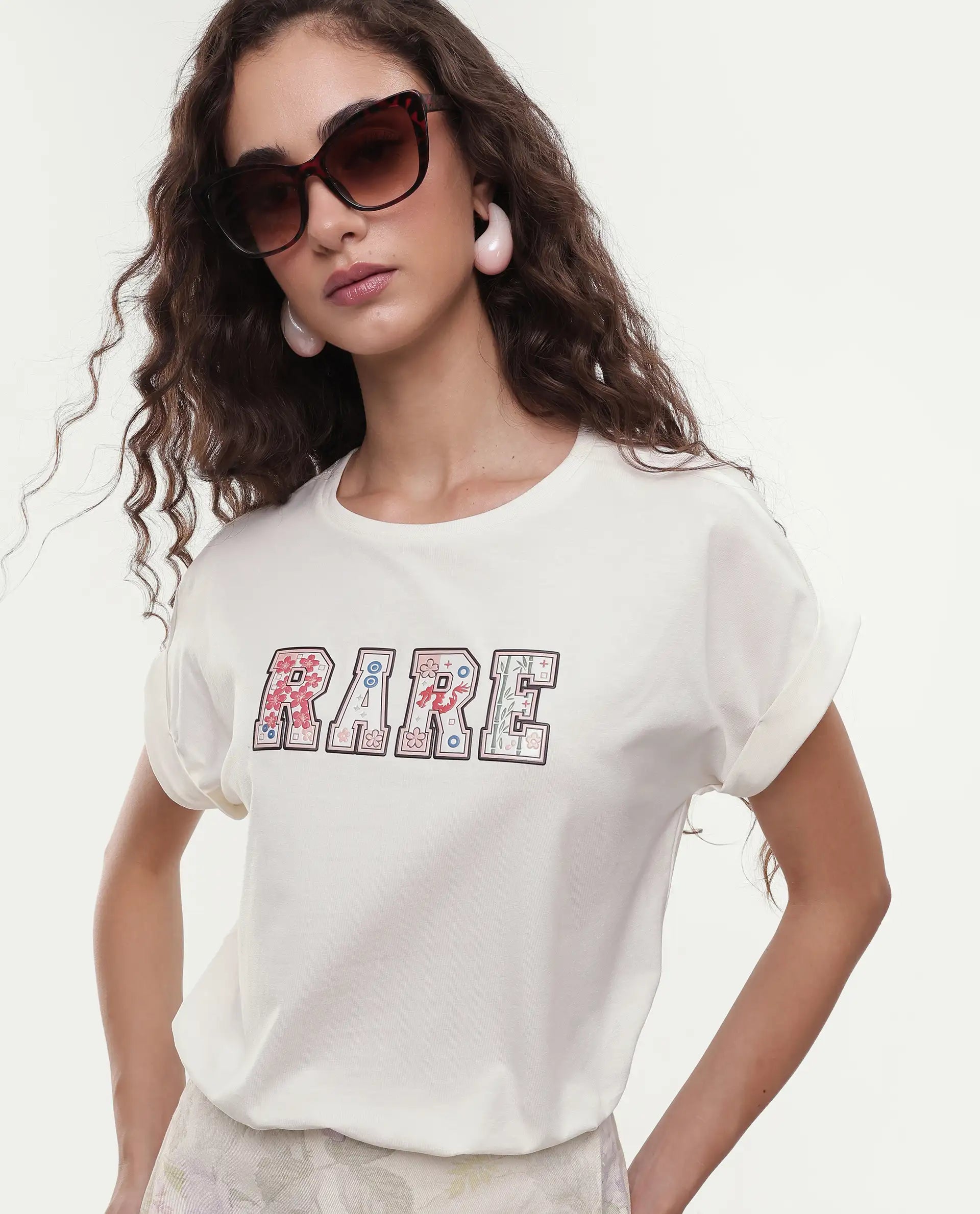 Rareism Women's Majo Off White Cotton Blend Fabric Crew Neck Relaxed Typography Print T-Shirt
