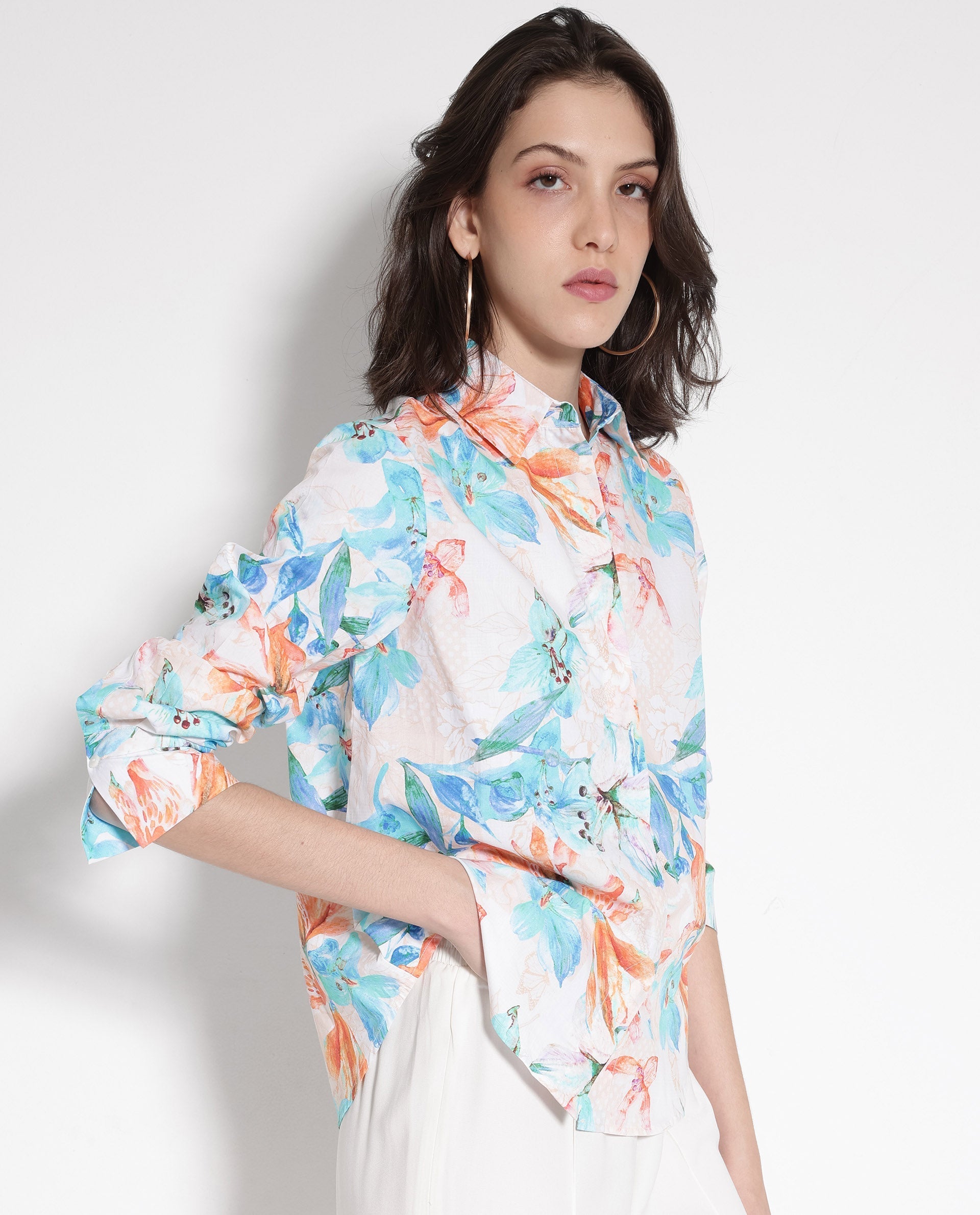 Rareism Women Abbi-SC Off White Cuffed Sleeve Collared Collar Button Relaxed Fit Floral Print Top