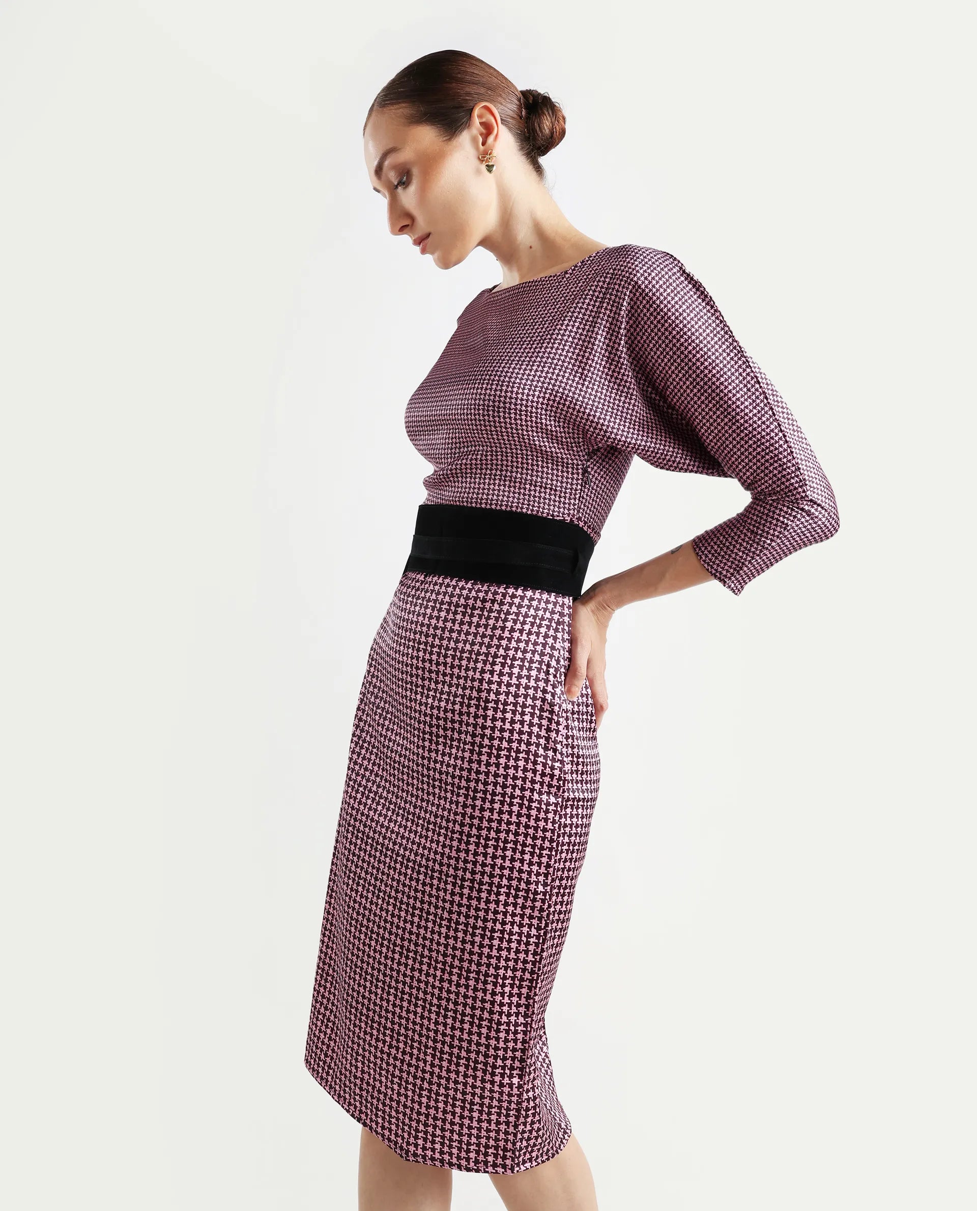 Rareism Women's Abovyan Wine Polyester Boat Neck Geometric Print Midi Straight Fit Dress